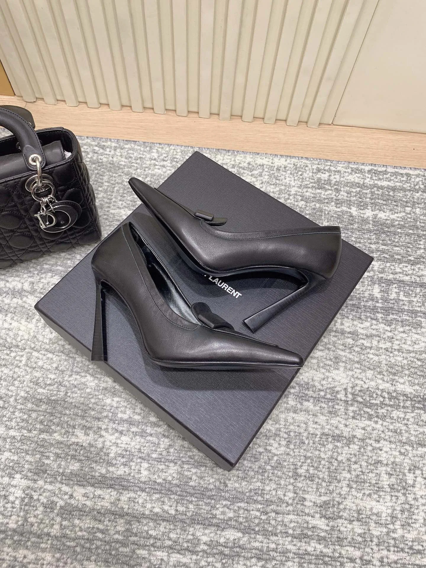 Women's Heels SAINT LAURENT 17431940
