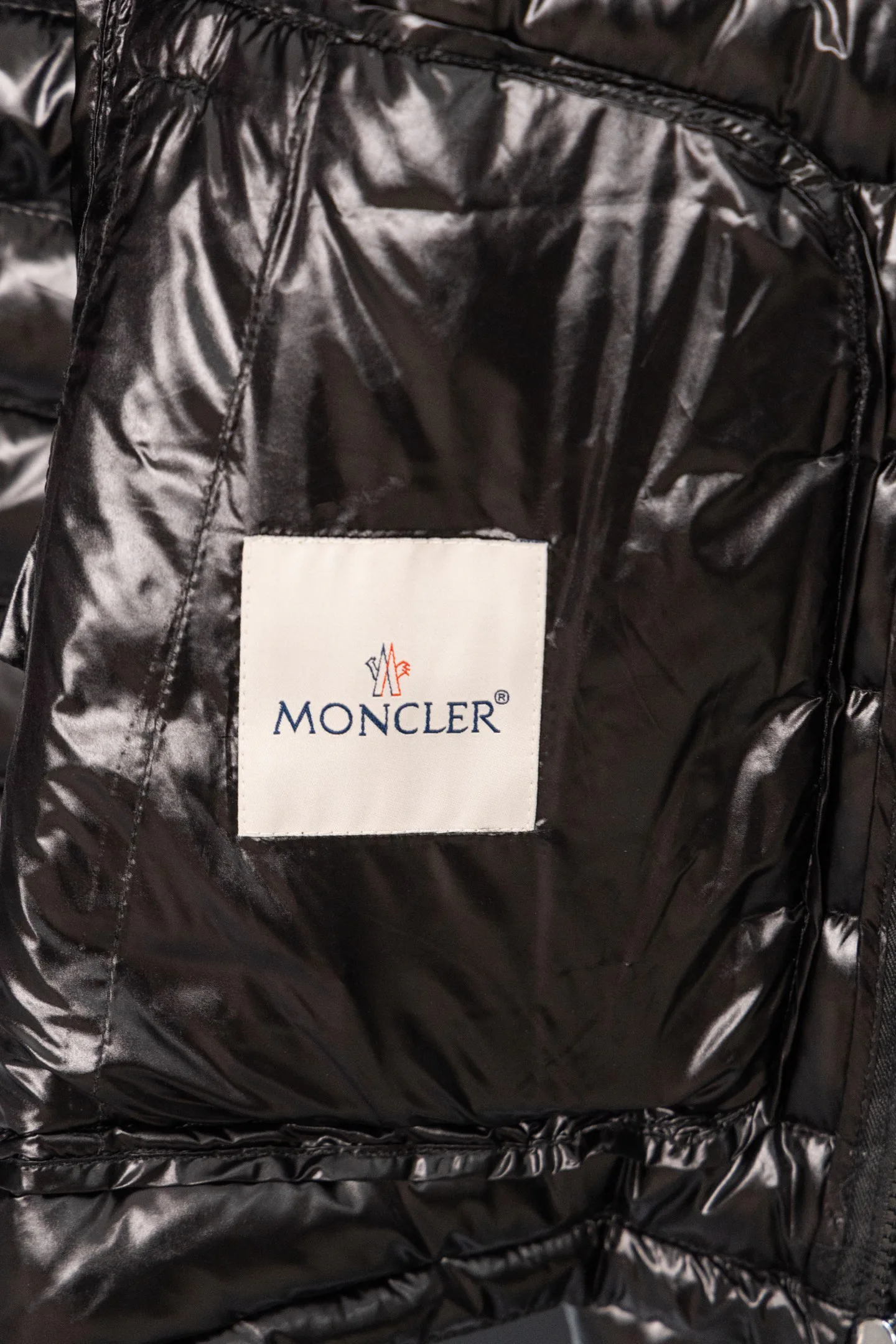 Men's Jackets And Down Jackets MONCLER 18507212