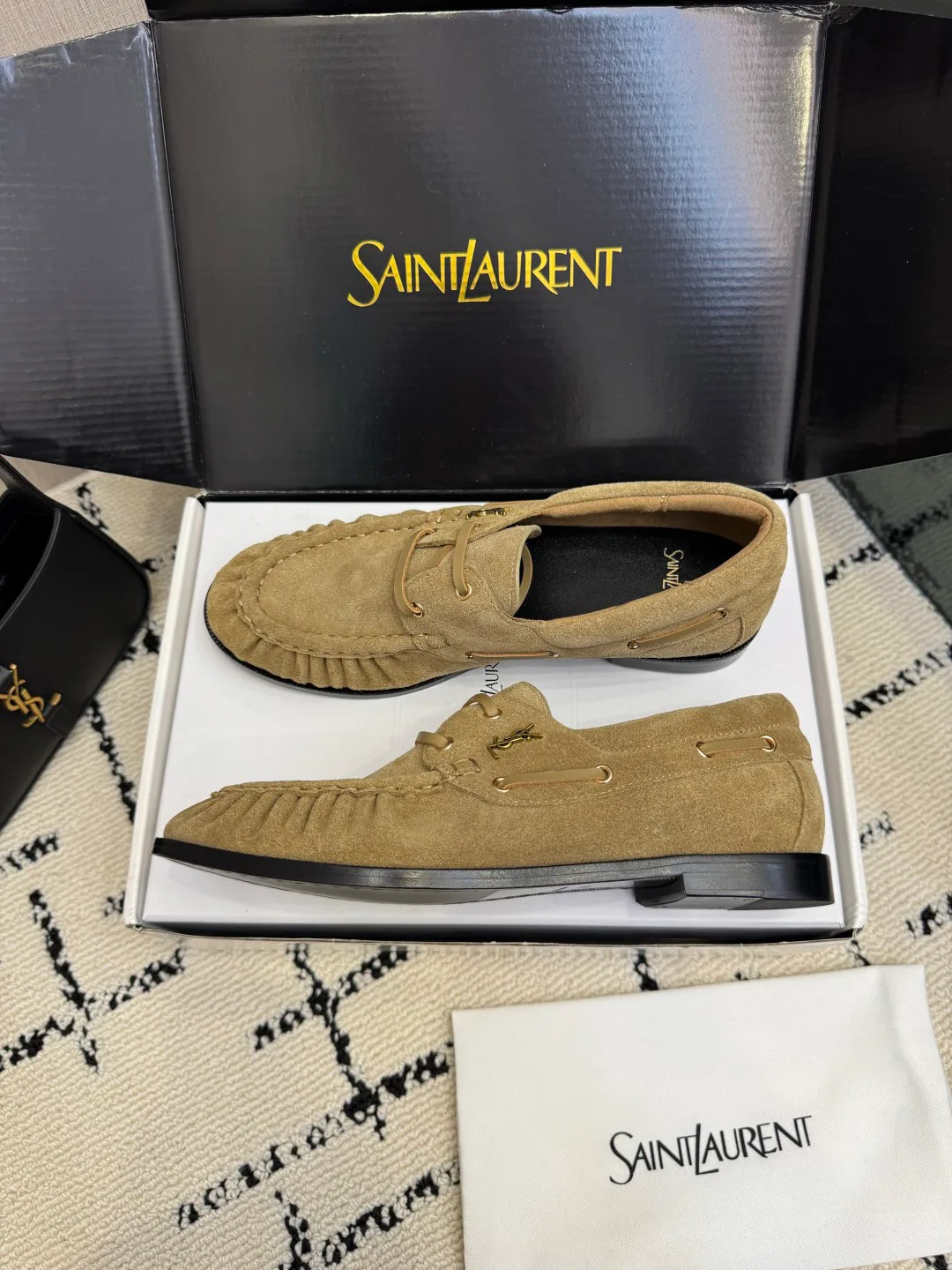 Women's Loafers And Moccasins SAINT LAURENT 18139445