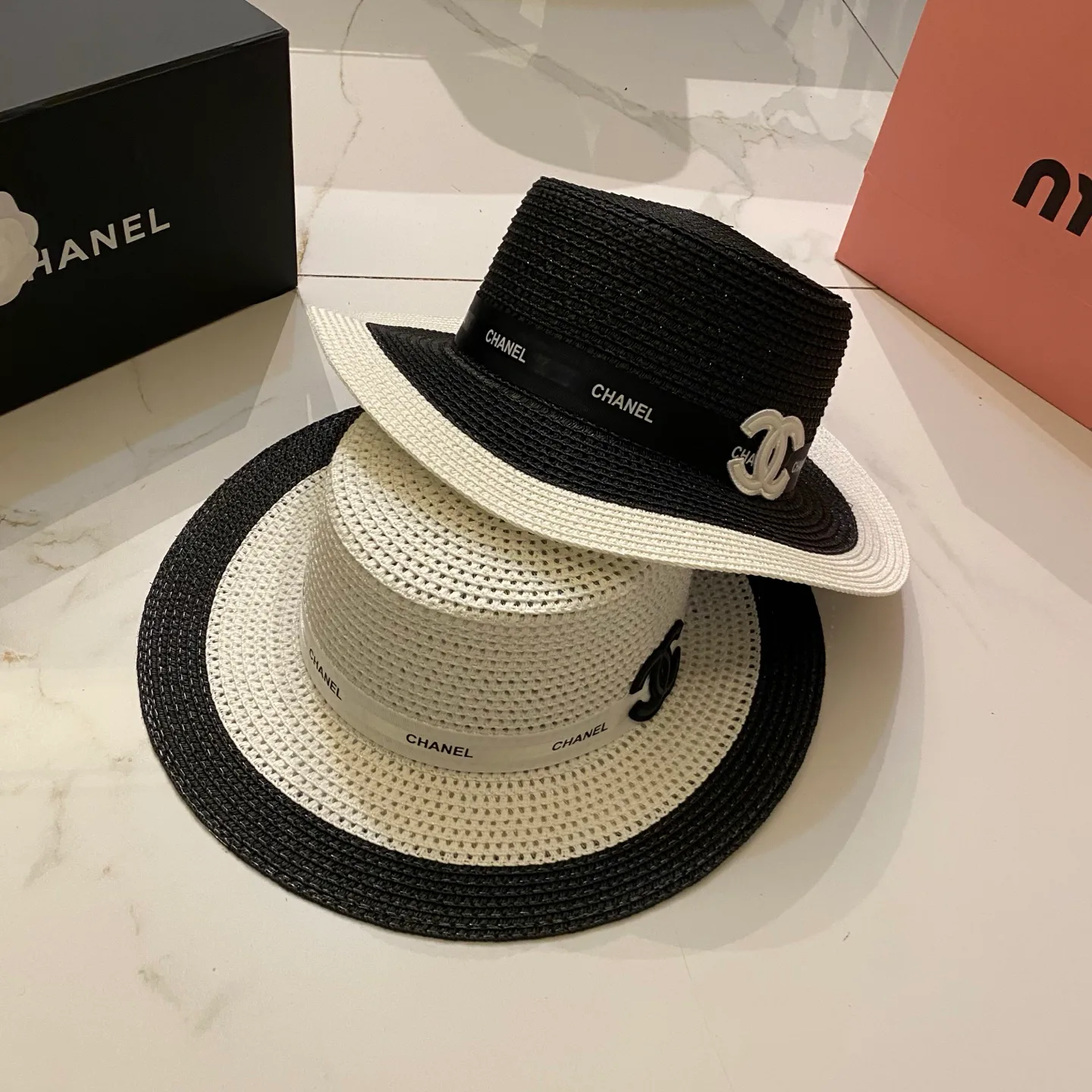 Hats CHANEL 17498281