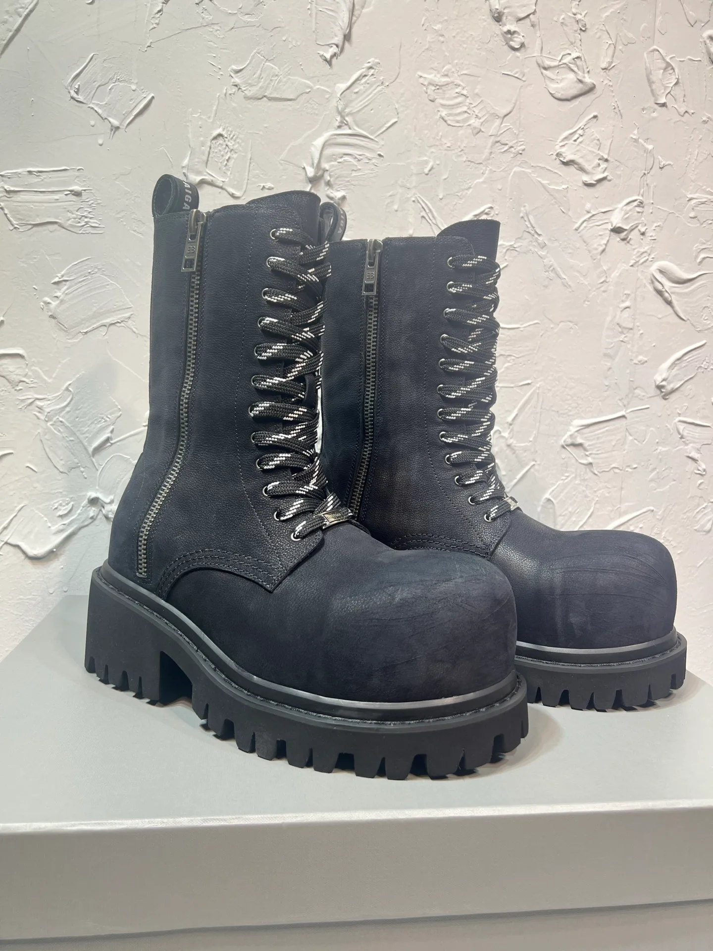 Women's Ankle Boots BALENCIAGA 18225224