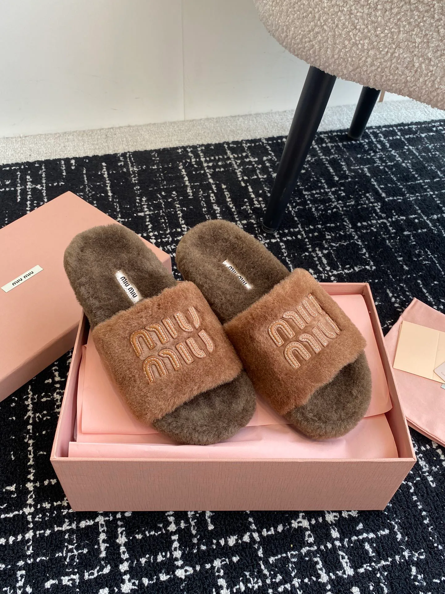 Women's Slippers MIU MIU 18241535