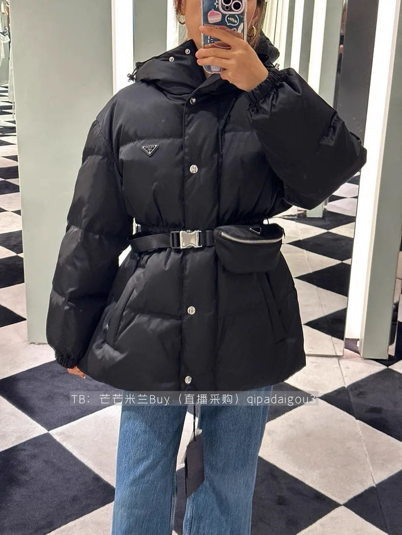 Women's Jackets And Down Jackets PRADA 18298604