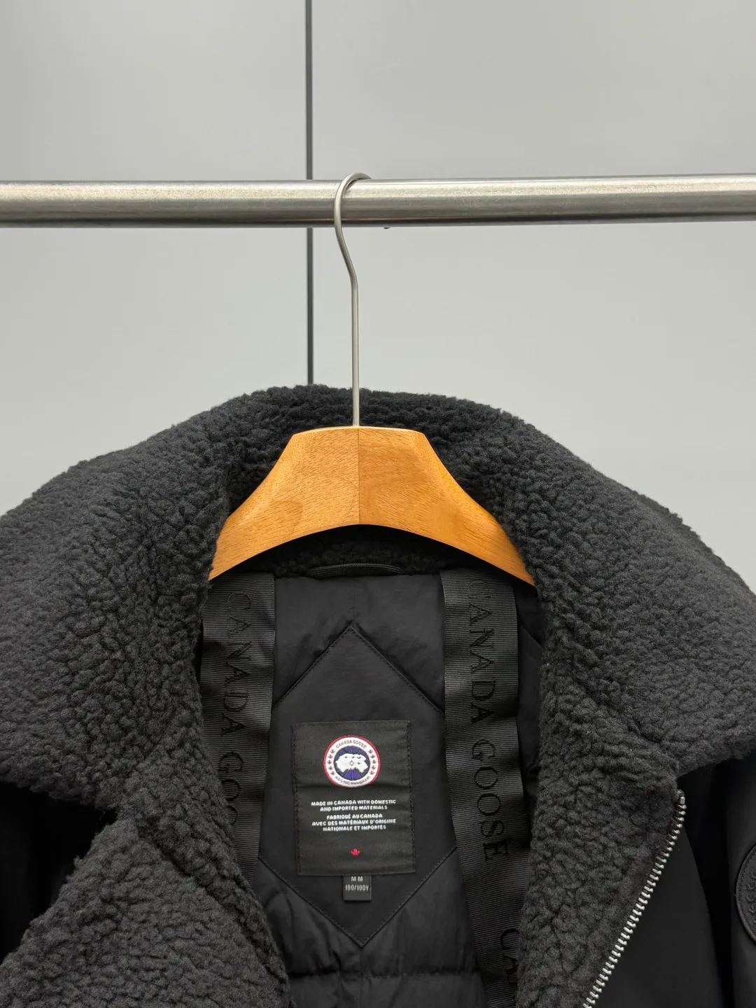 Men's Jackets And Down Jackets CANADA GOOSE 18434576