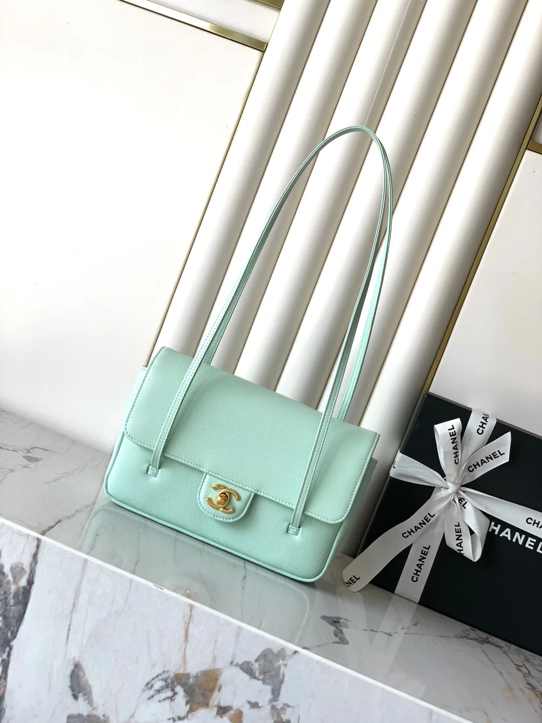 Women's Classic Handbags CHANEL 17851324