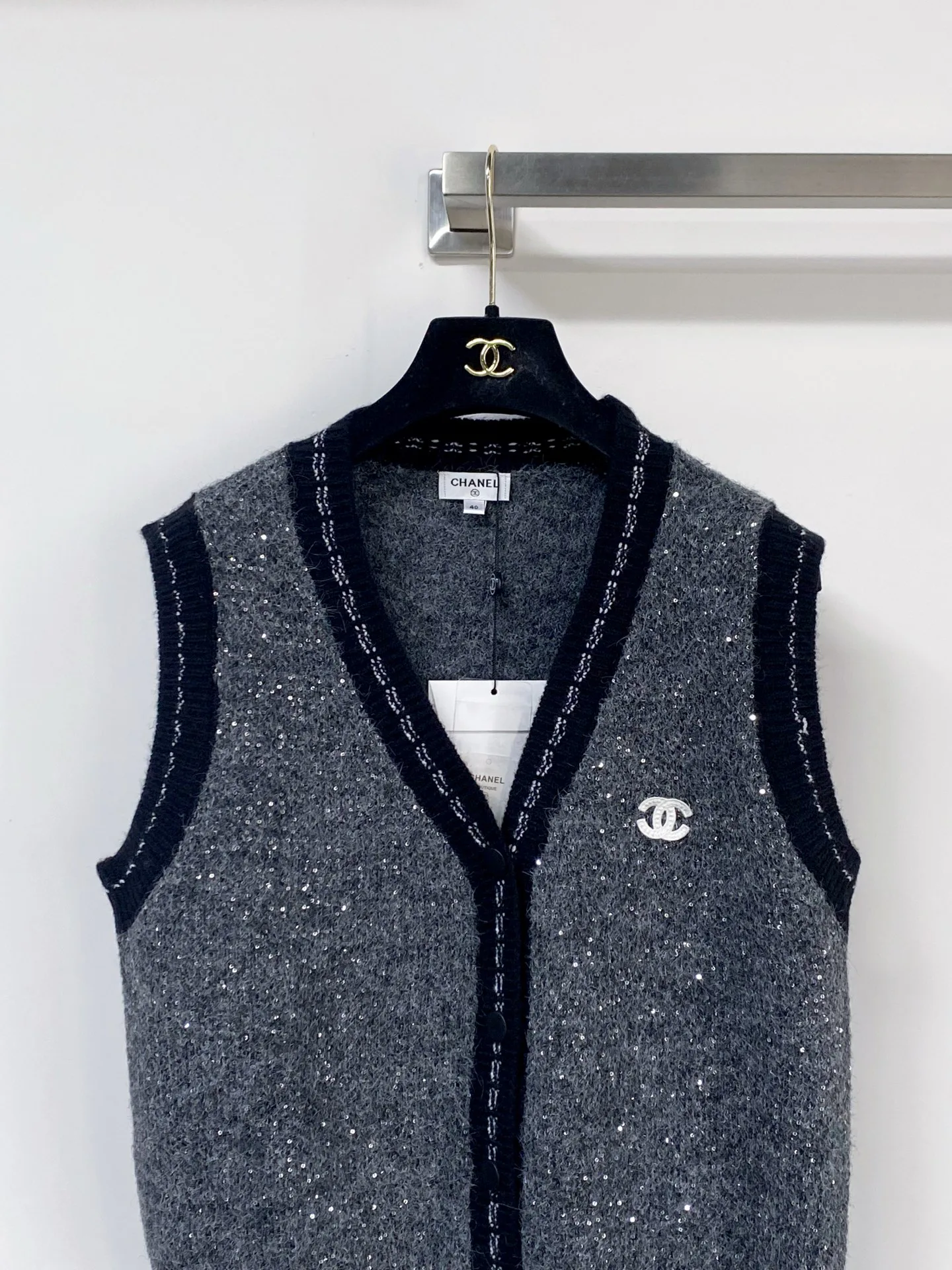 Women's Vests CHANEL 18031374