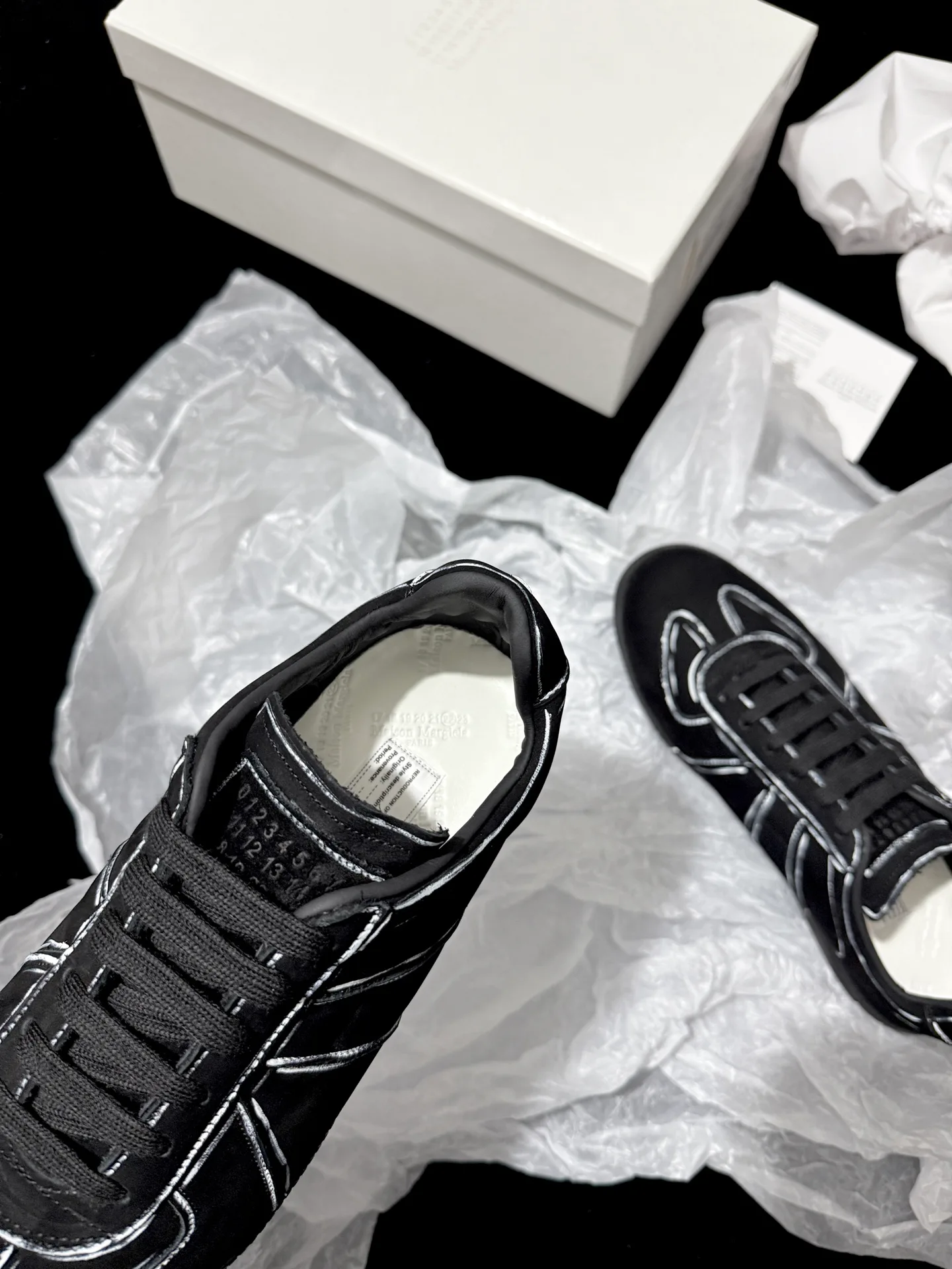 Women's Sneakers MAISON MARGIELA 18502148