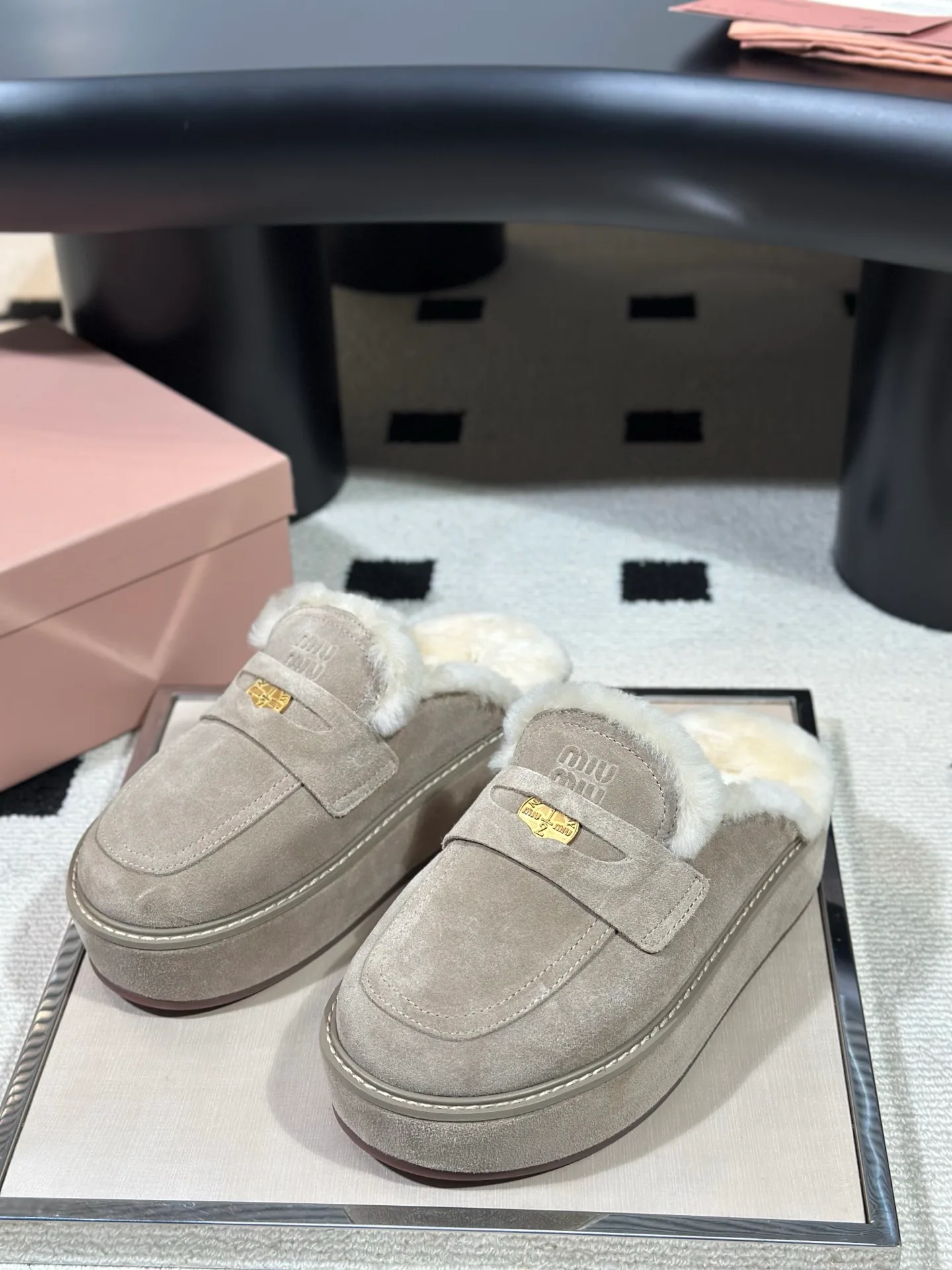 Women's Mules And Clogs MIU MIU 18041572