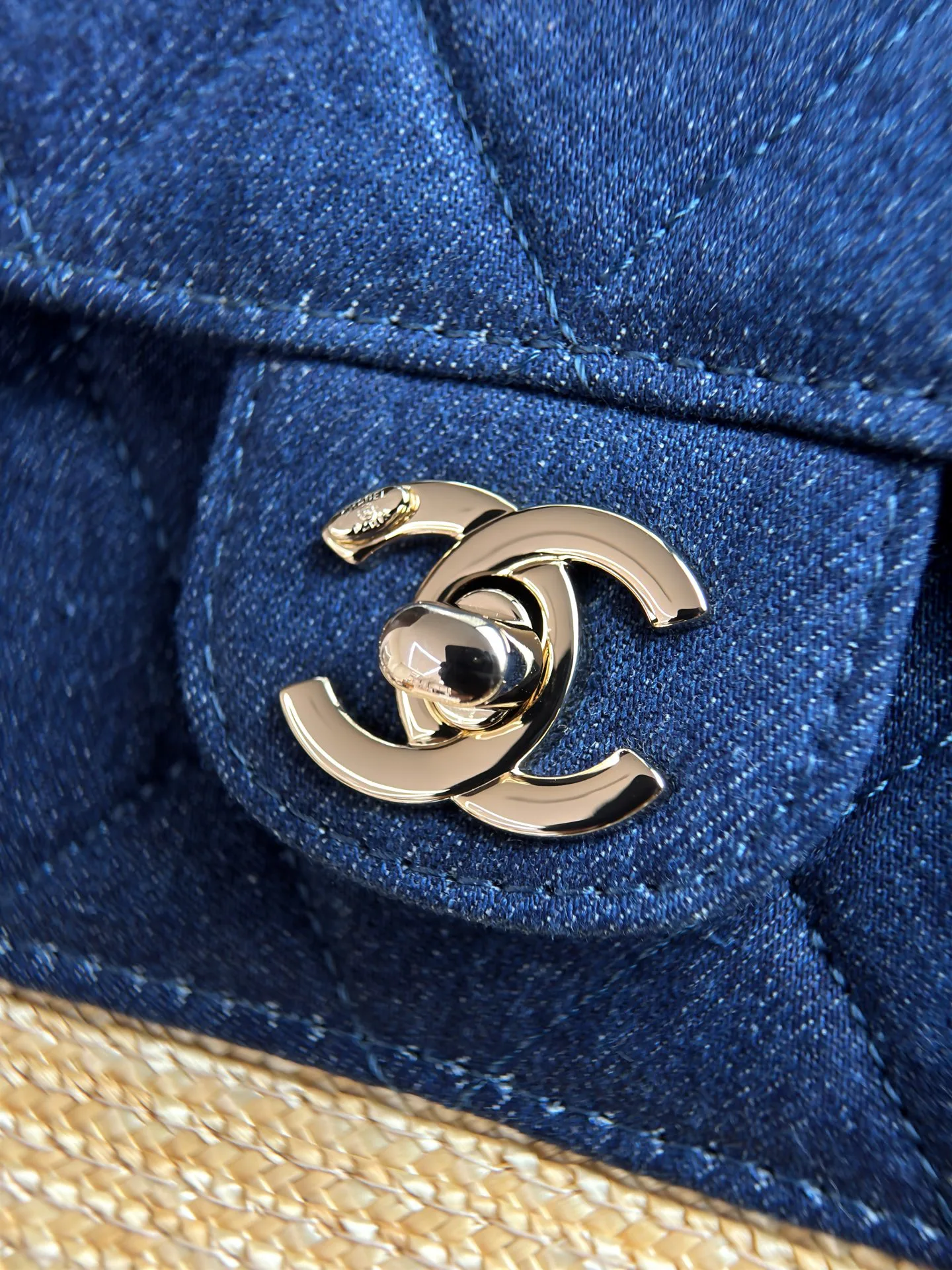 Women's Classic Handbags CHANEL 17424336