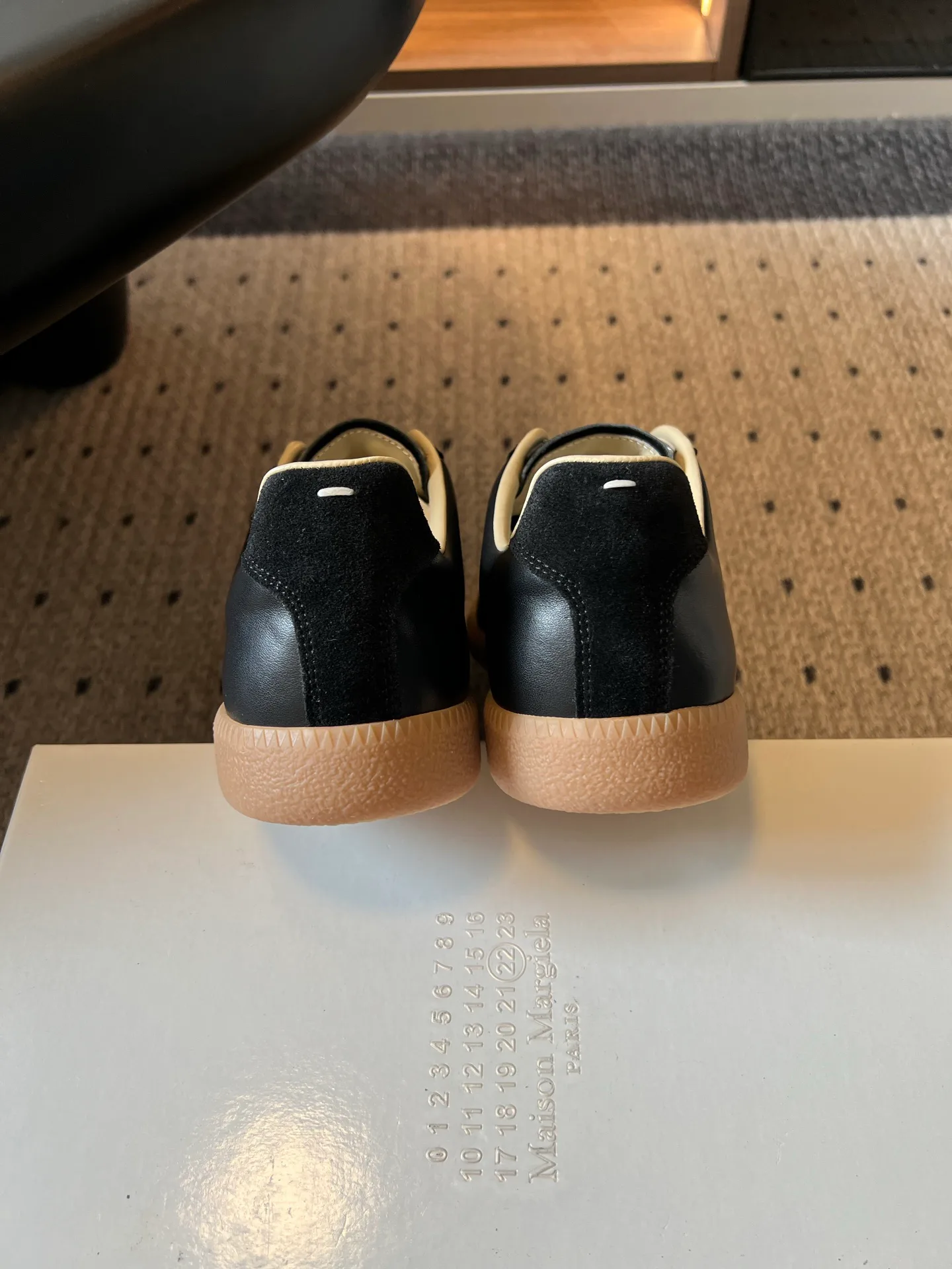 Women's Sneakers MAISON MARGIELA 17568940
