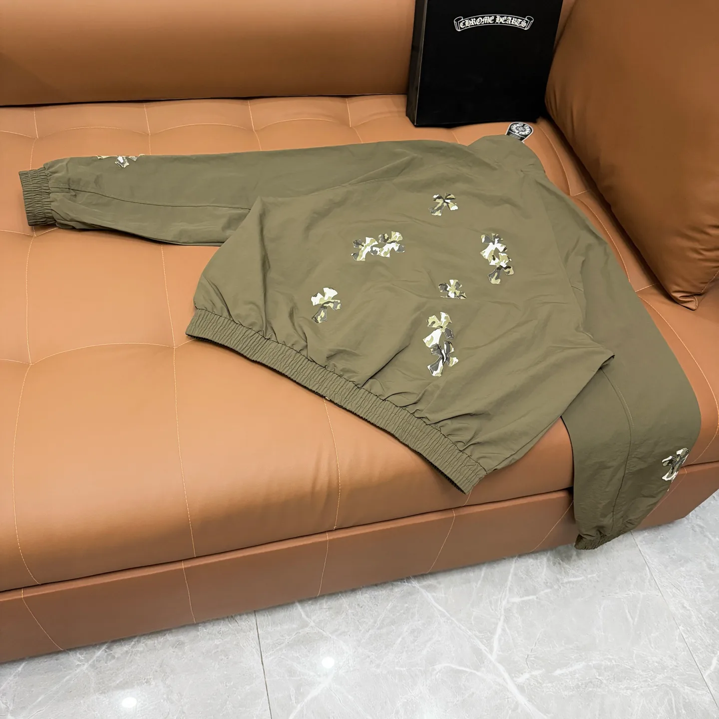Куртки И Пуховики Женские Chrome Hearts 18607139