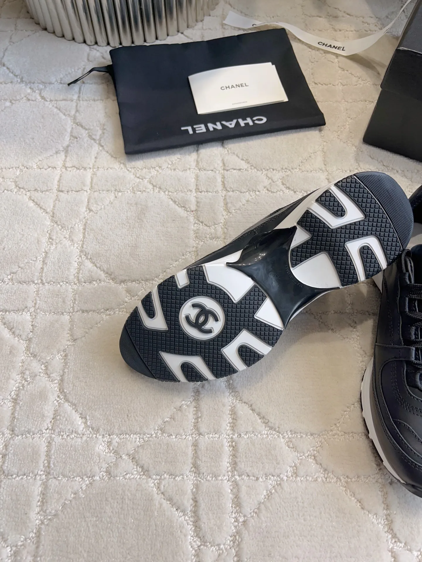 Women's Sneakers CHANEL 17936568