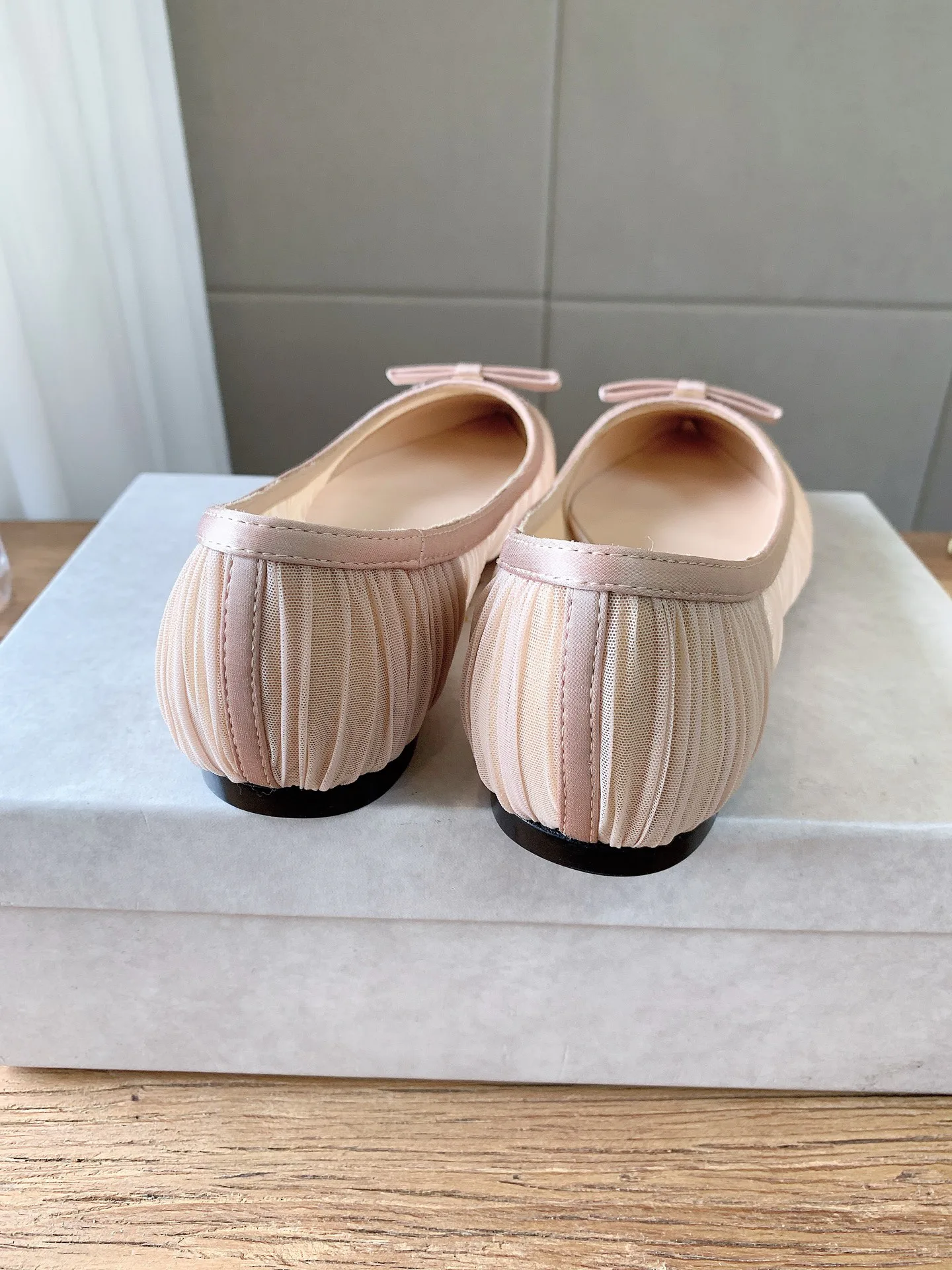 Women's Ballet Flats JIMMY CHOO 16881482