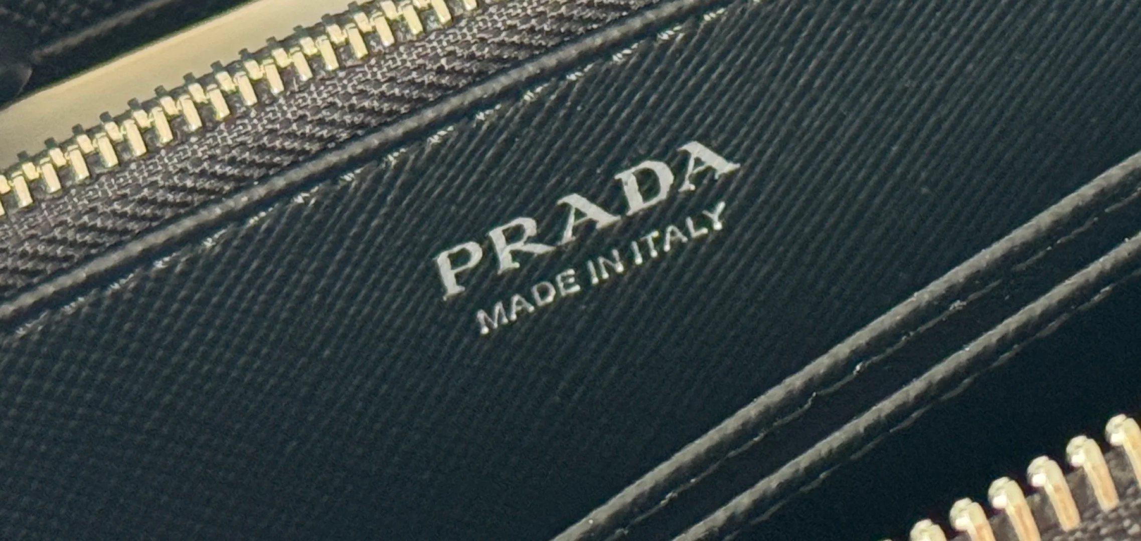 Women's Clutches PRADA 17999860