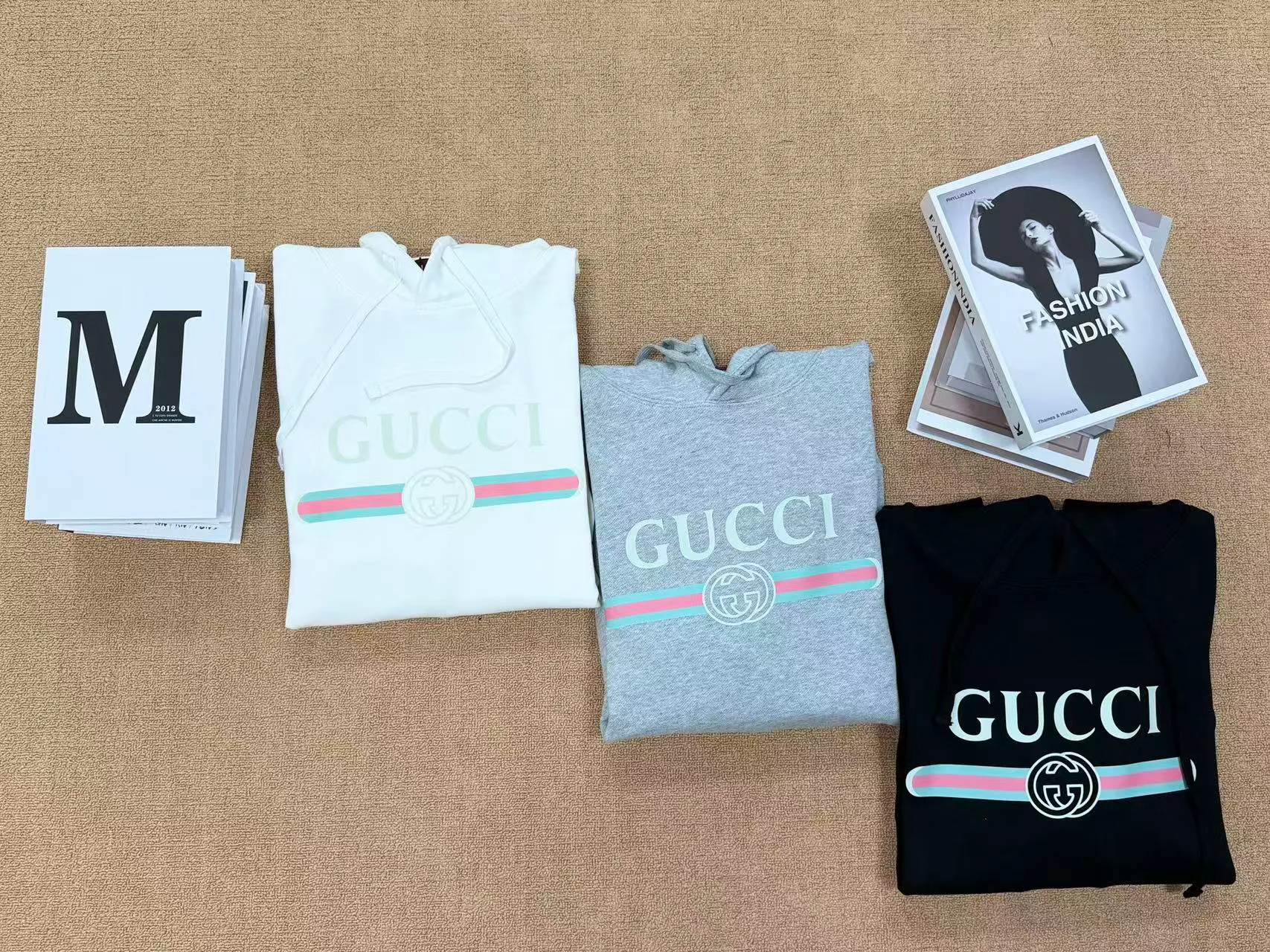 Women's Sweatshirts And Hoodies GUCCI 17920688