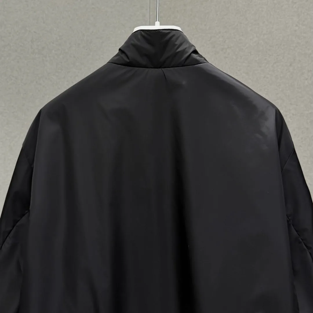 Men's Jackets And Down Jackets MONCLER 17594035