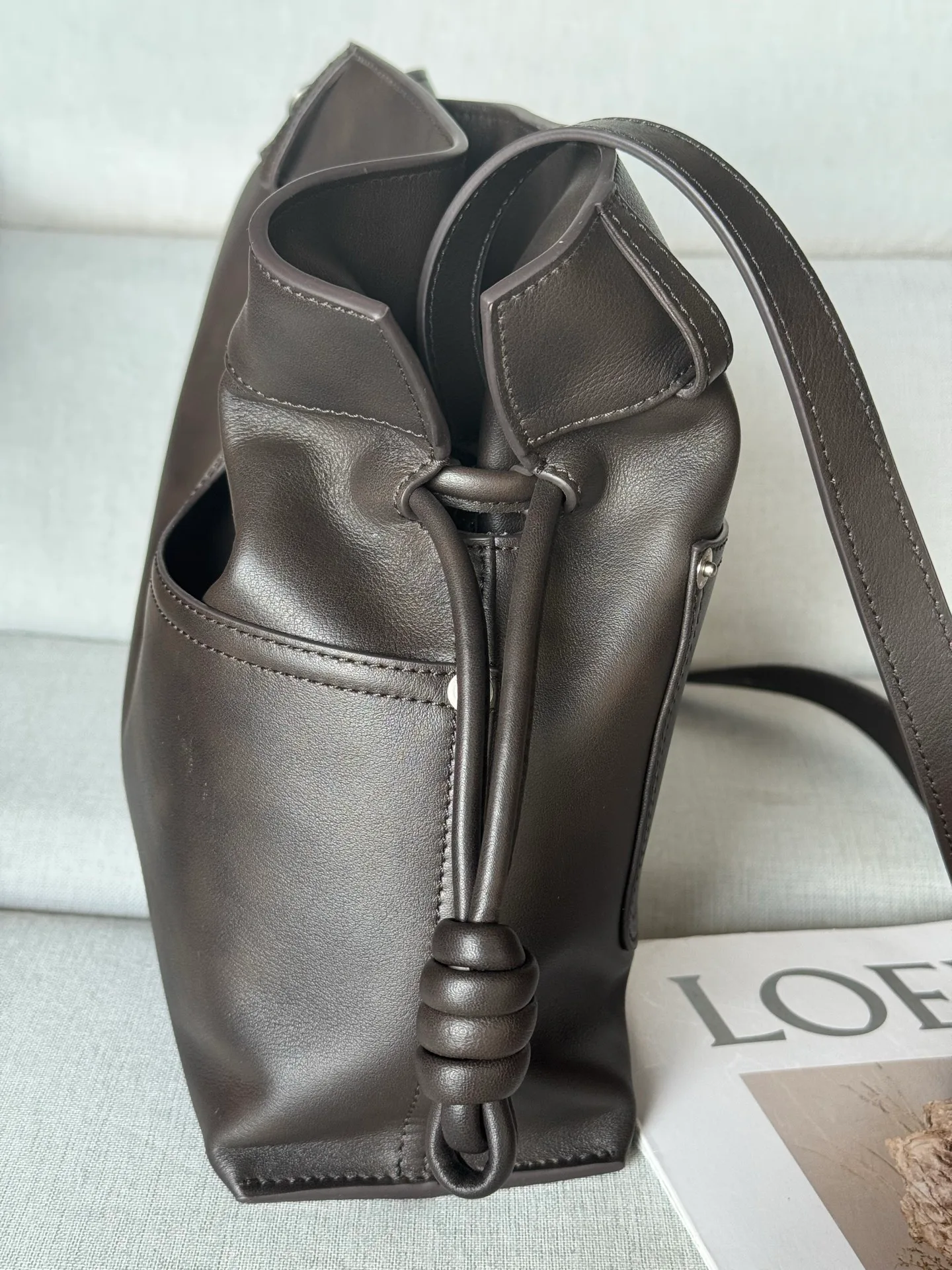 Women's Classic Handbags LOEWE 17937893