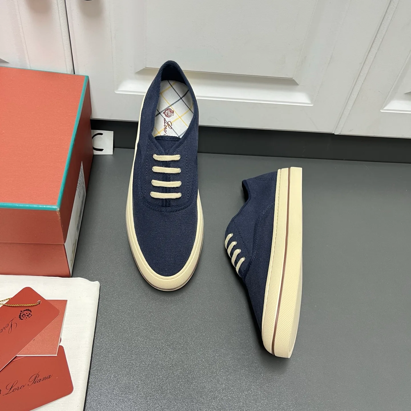 Men's Sneakers LORO PIANA 18500341