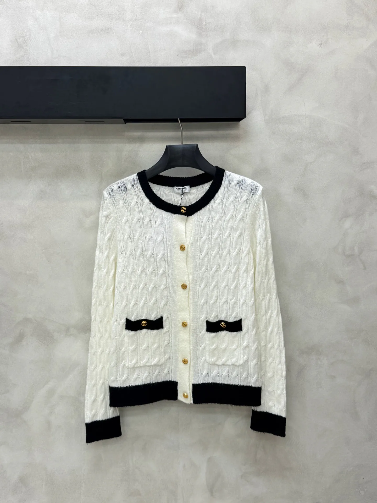 Women's Jumpers And Sweaters CHANEL 18130960