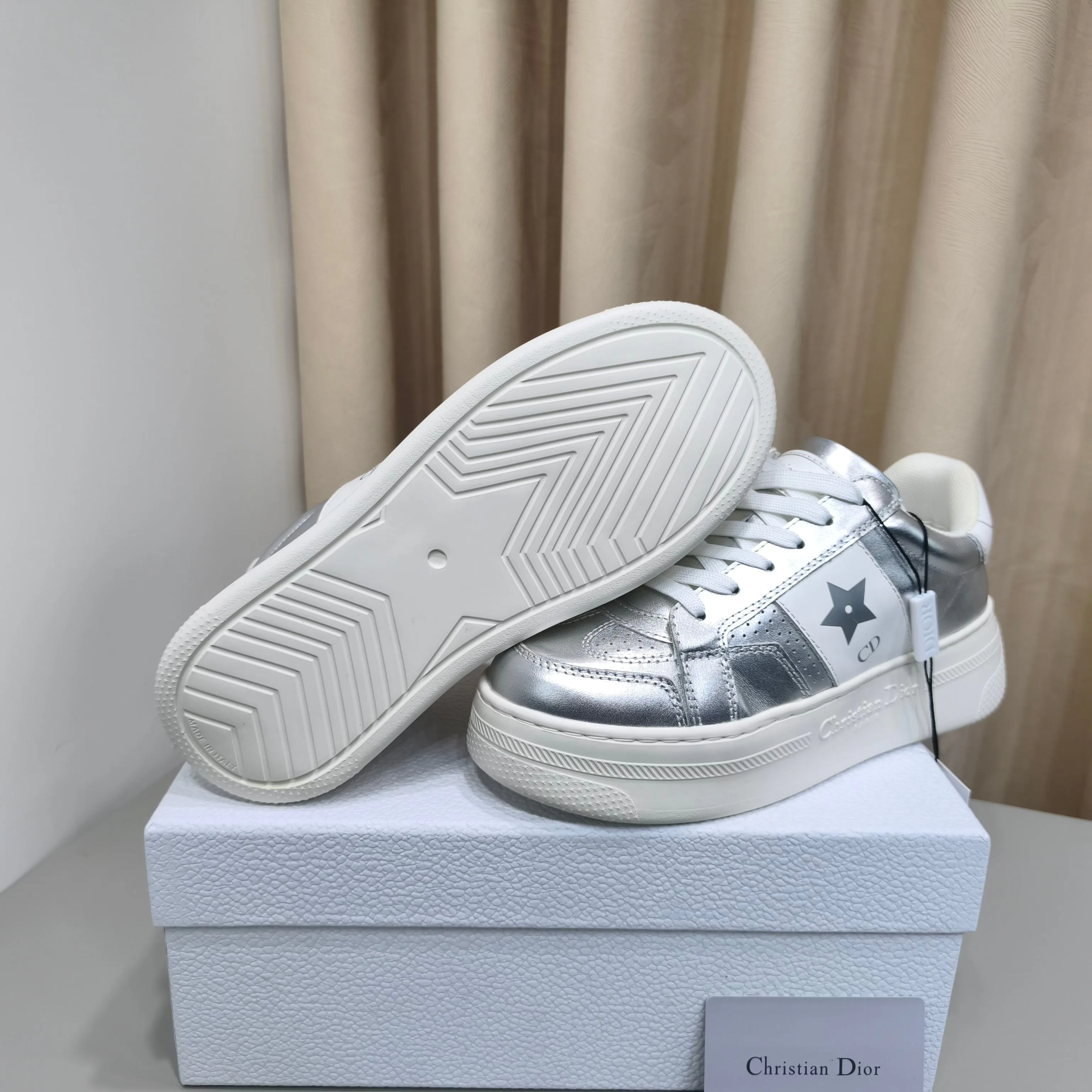 Women's Sneakers CHRISTIAN DIOR 17988726