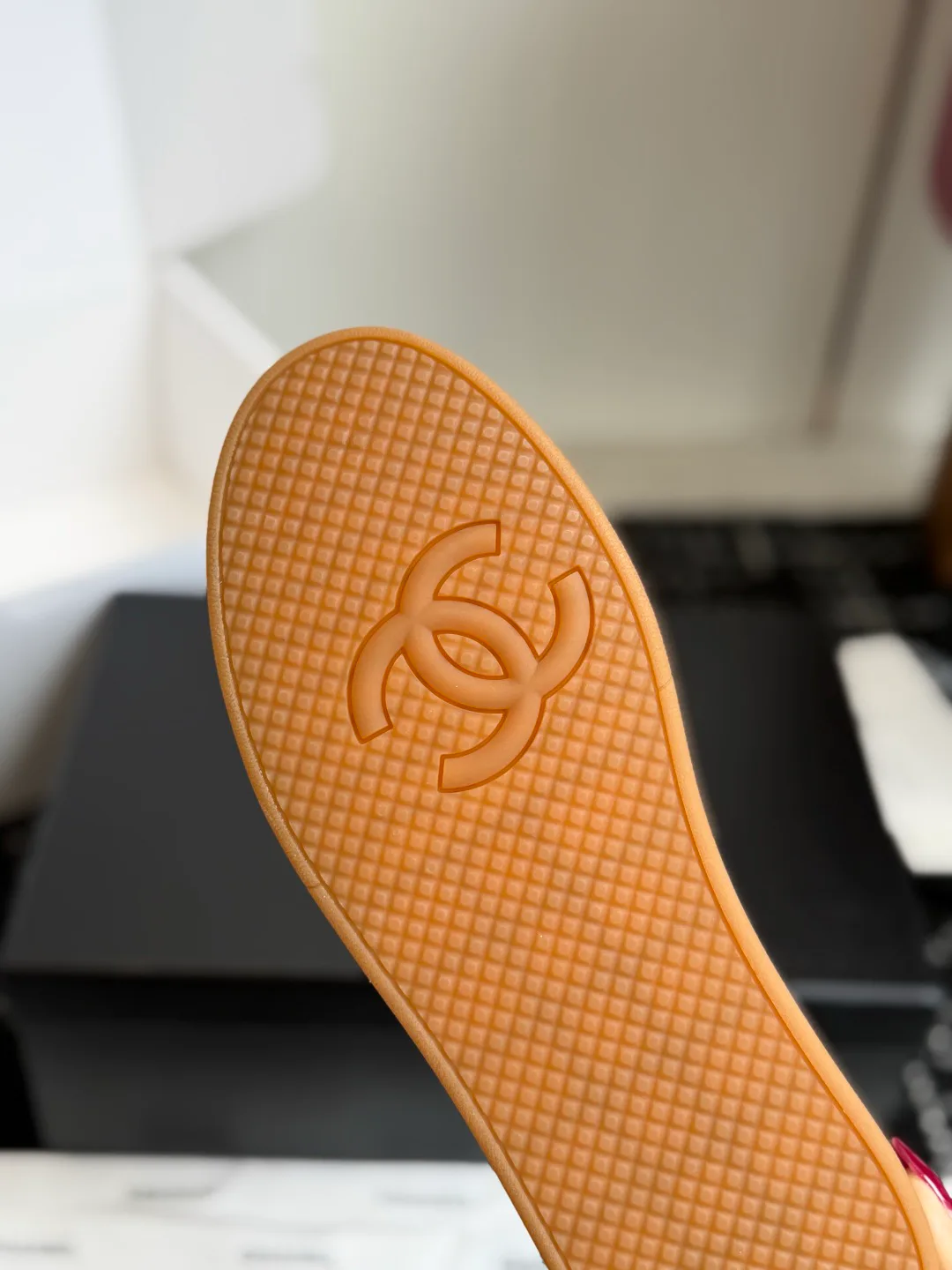 Women's Sneakers CHANEL 17740567