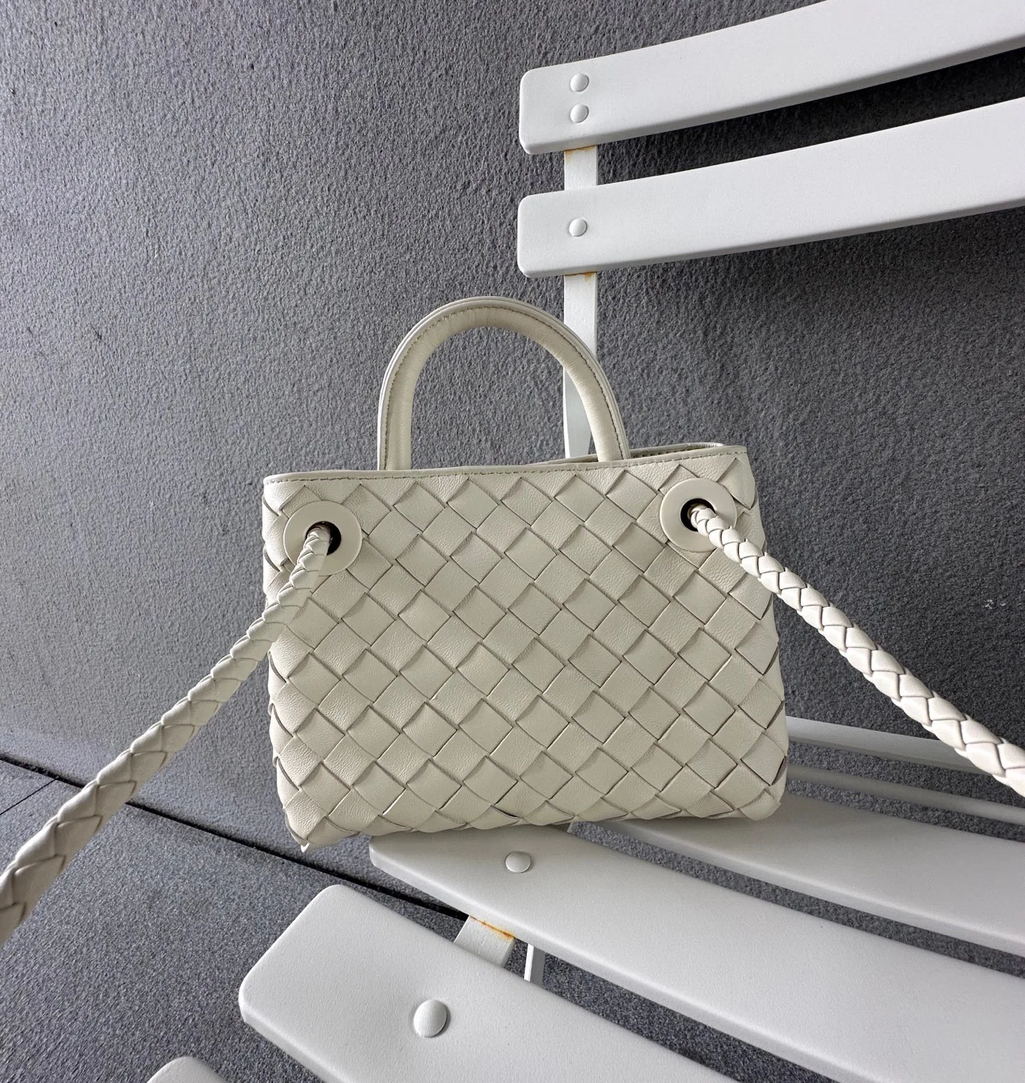 Women's Classic Handbags BOTTEGA VENETA 16940512