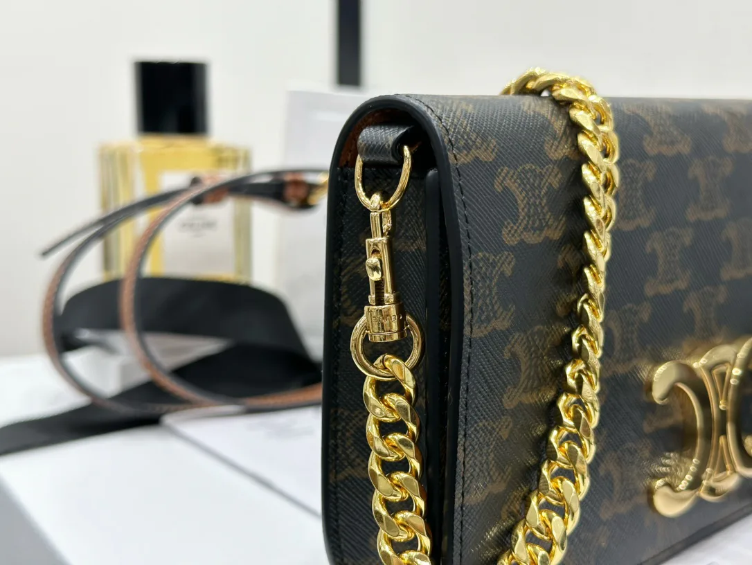 Women's Classic Handbags CELINE 17802982