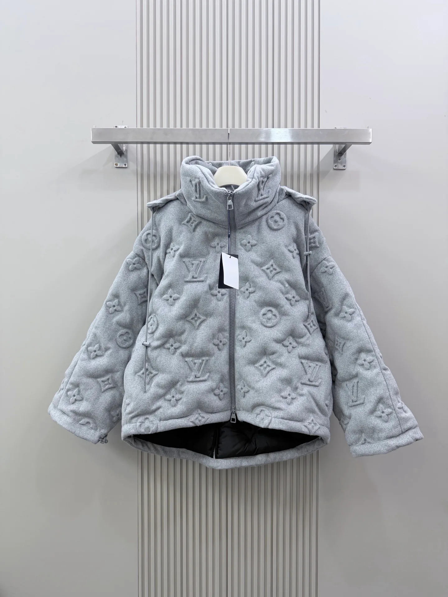 Men's Jackets And Down Jackets LOUIS VUITTON 18243984