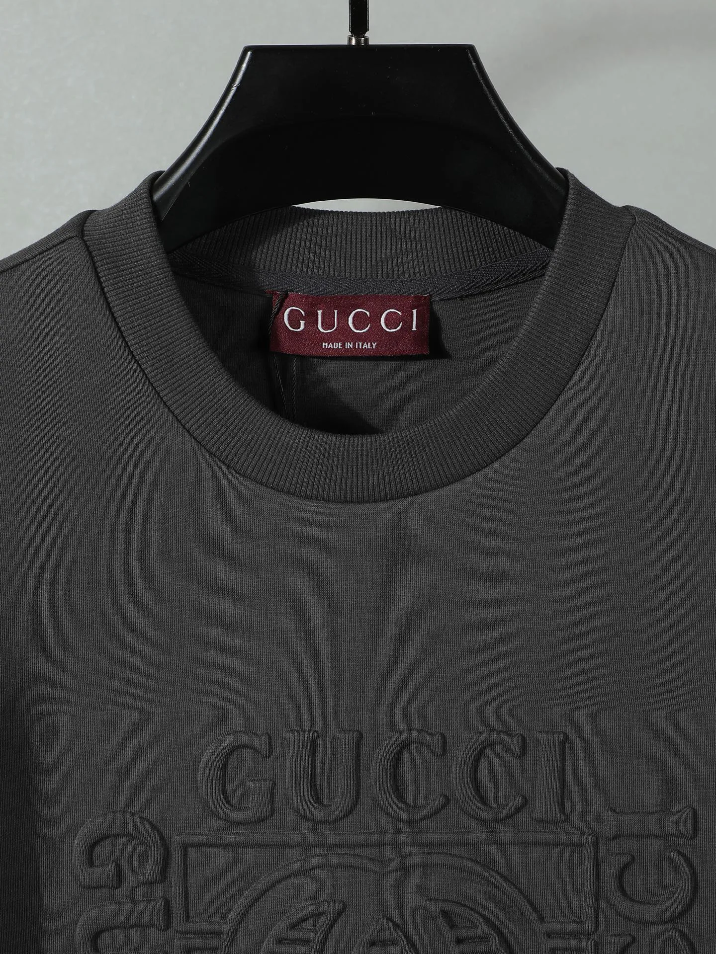 Men's Sweatshirts And Hoodies GUCCI 18032863