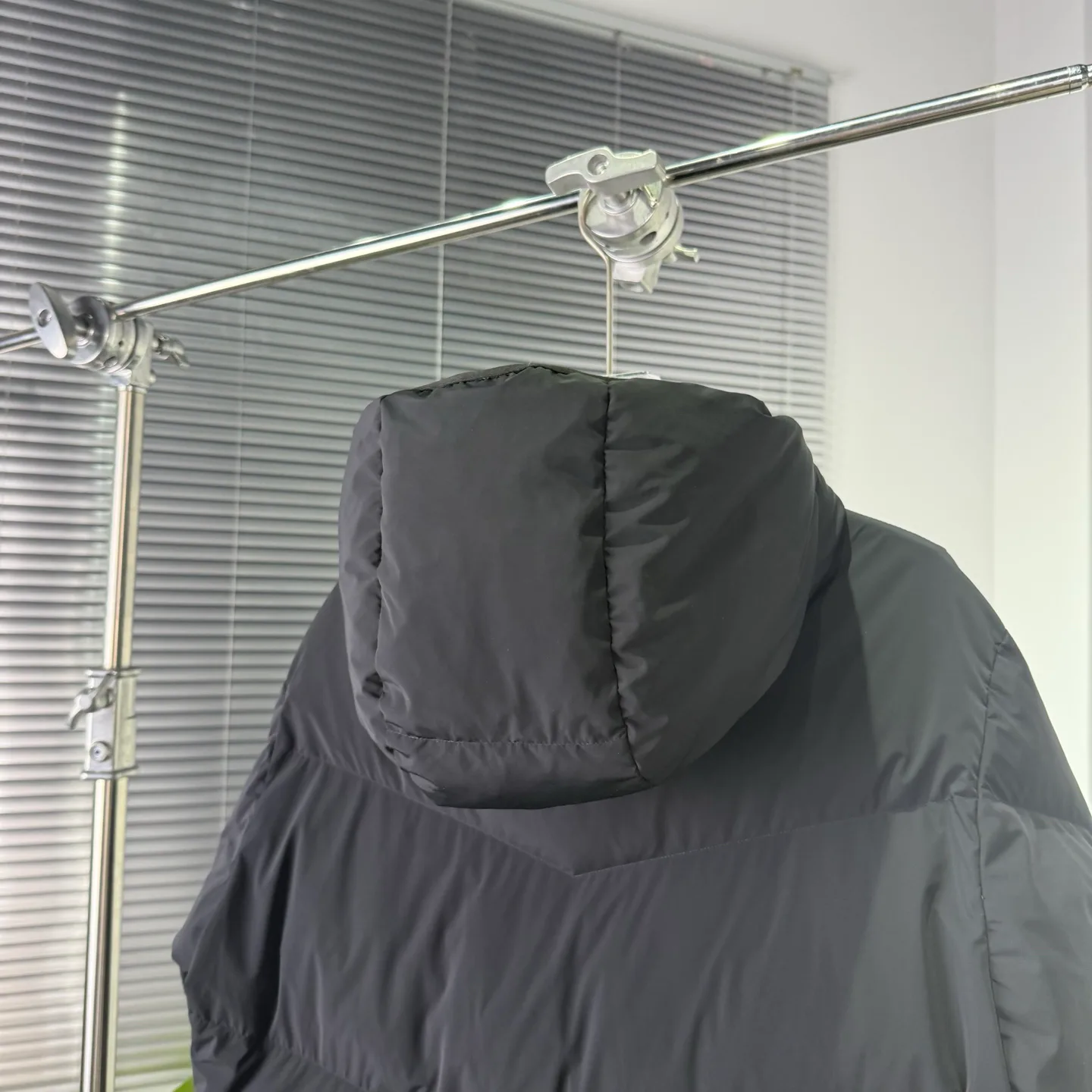 Women's Jackets And Down Jackets MONCLER 18415689