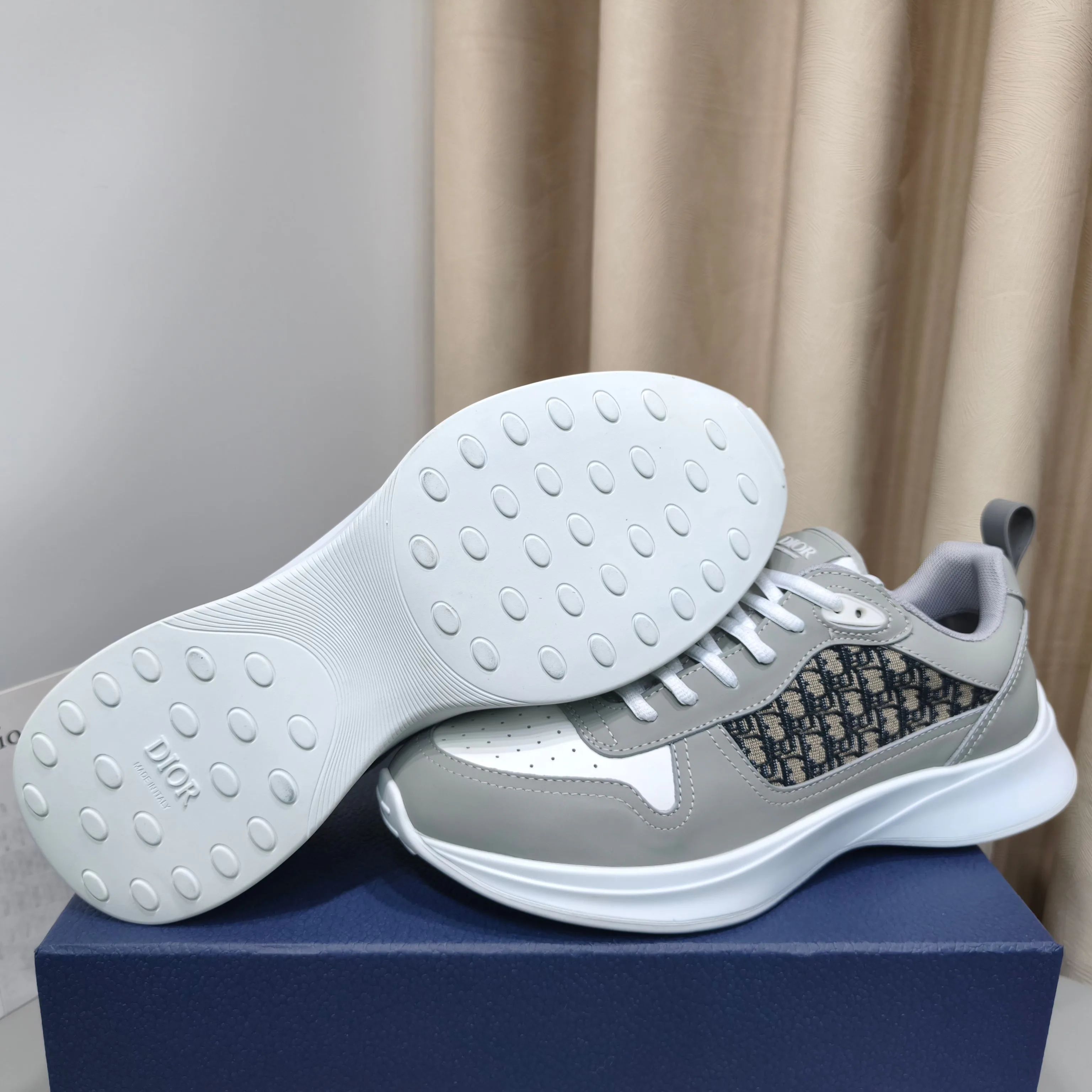 Men's Sneakers CHRISTIAN DIOR 17988980