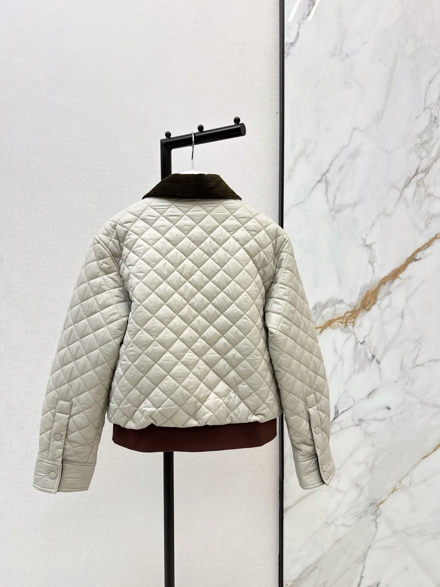 Women's Jackets And Down Jackets LOEWE 18272034
