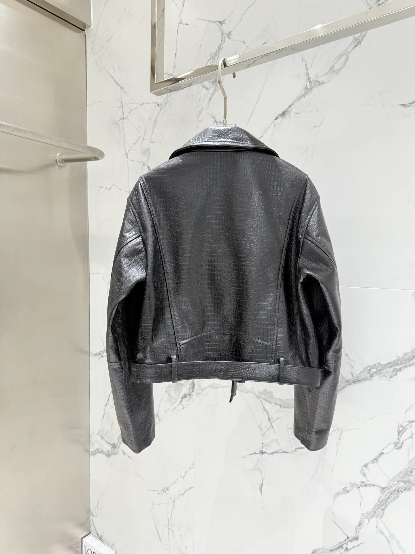 Women's Leather Jackets And Sheepskin Coats SAINT LAURENT 18151068