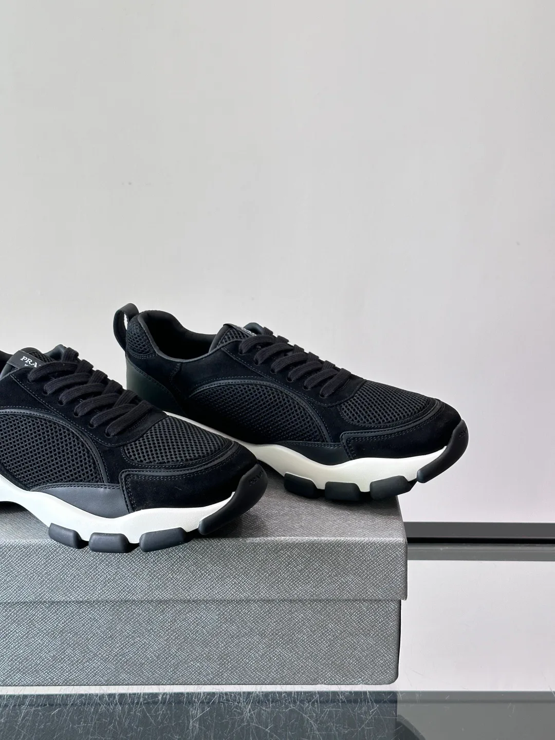 Men's Sneakers PRADA 18102771