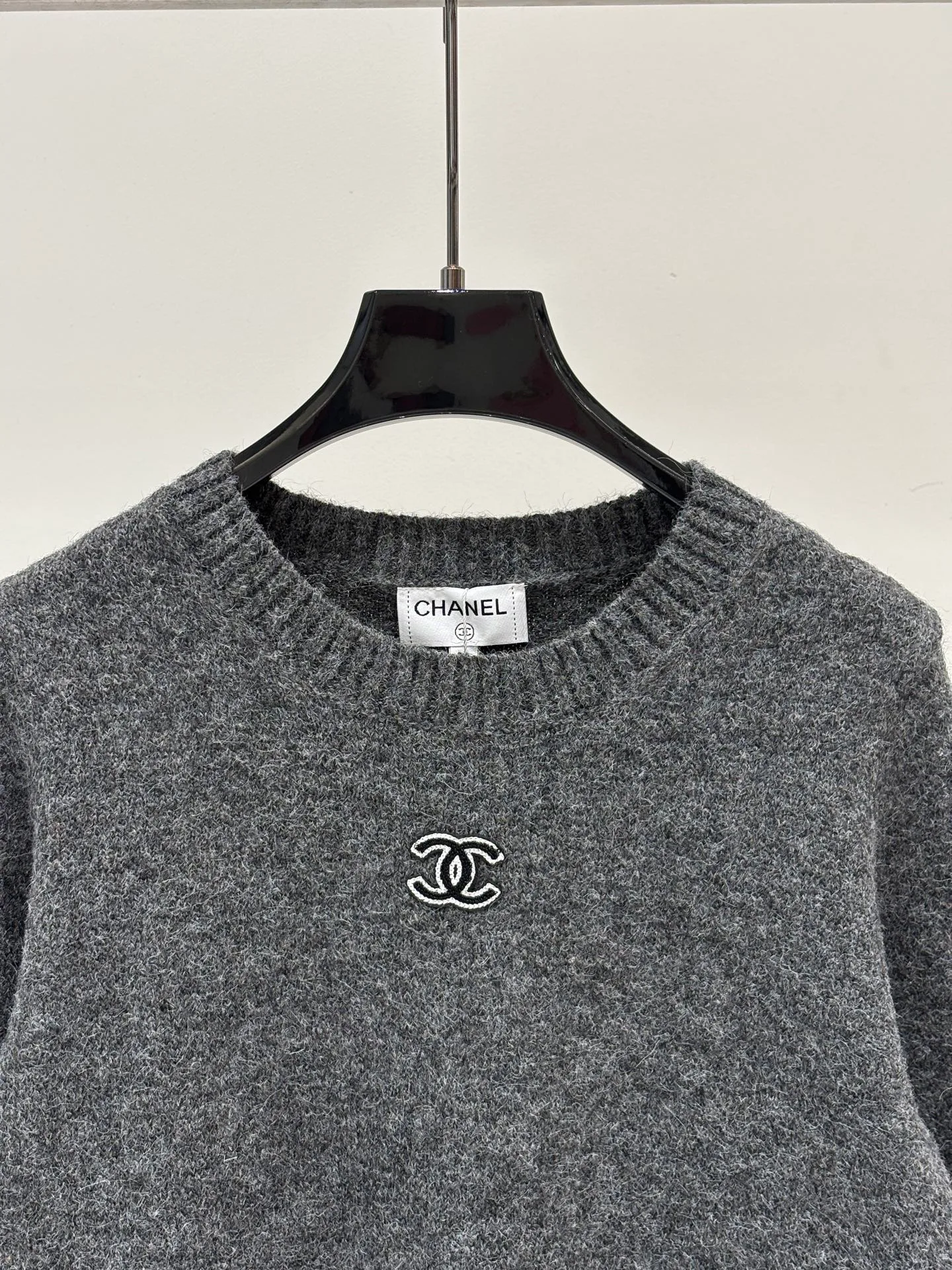 Women's Jumpers And Sweaters CHANEL 17932552
