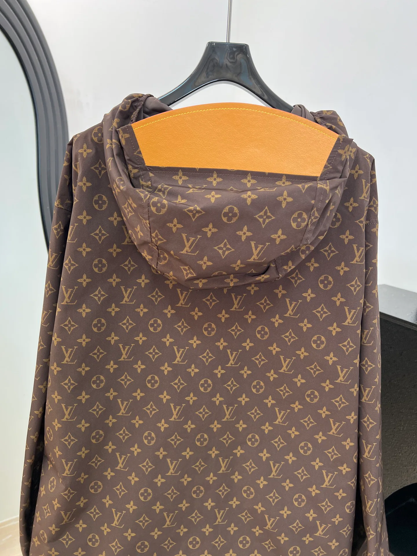 Men's Jackets And Down Jackets LOUIS VUITTON 17886171