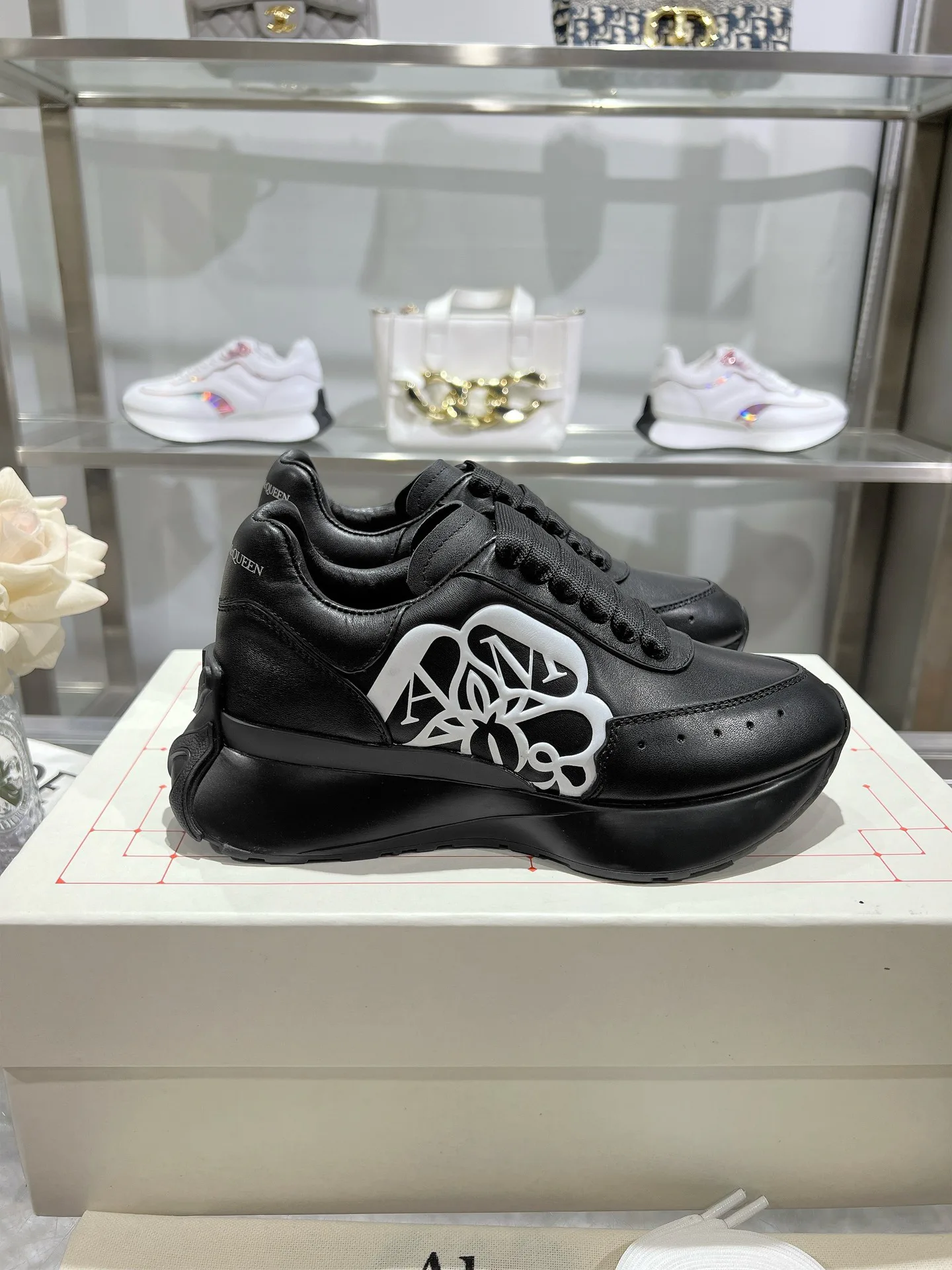 Women's Sneakers ALEXANDER MCQUEEN 18011207