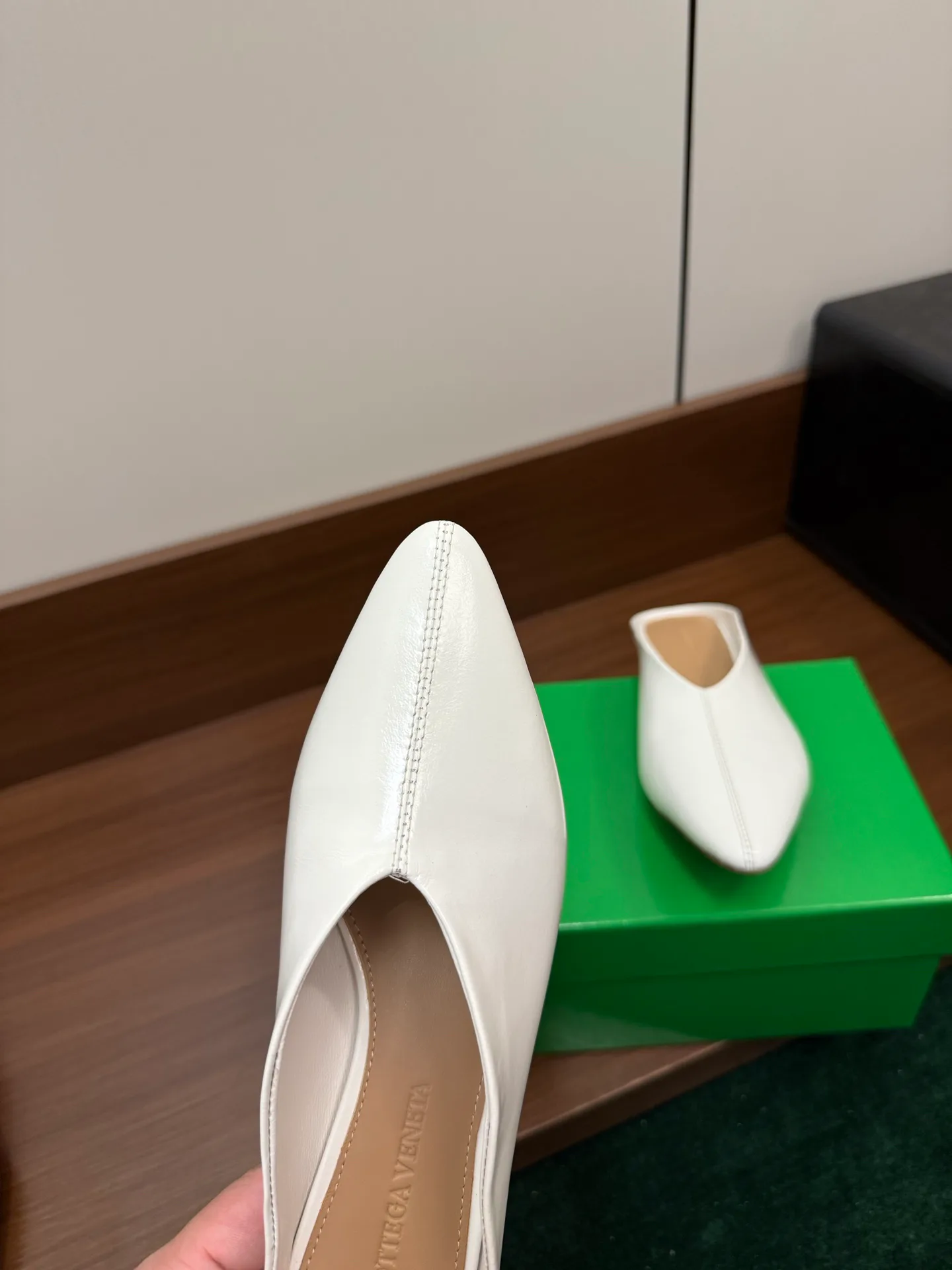 Women's Mules And Clogs BOTTEGA VENETA 17816994