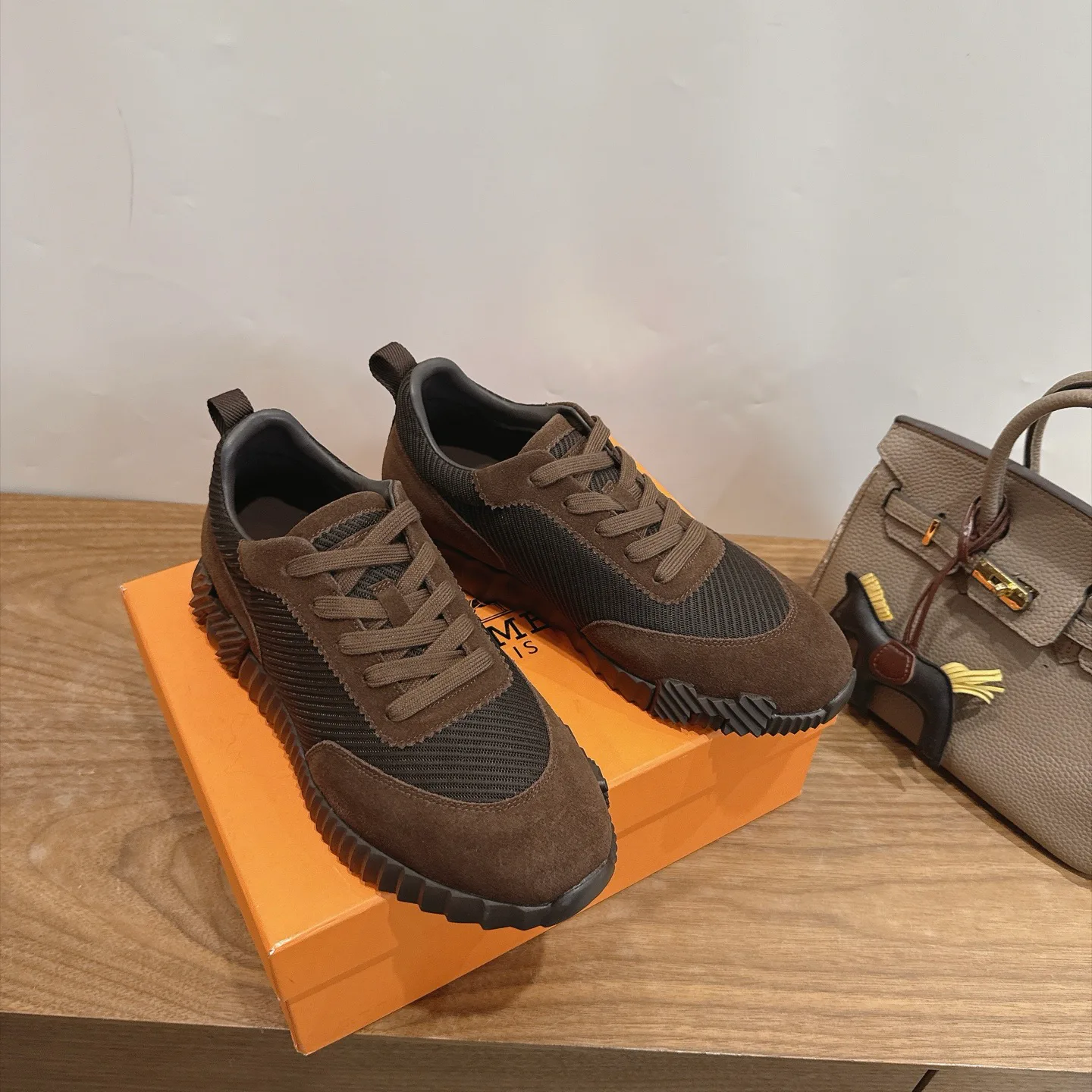 Women's Sneakers HERMES 17855637