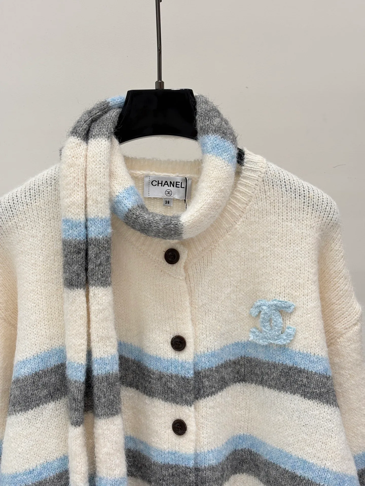 Women's Jumpers And Sweaters CHANEL 18032017