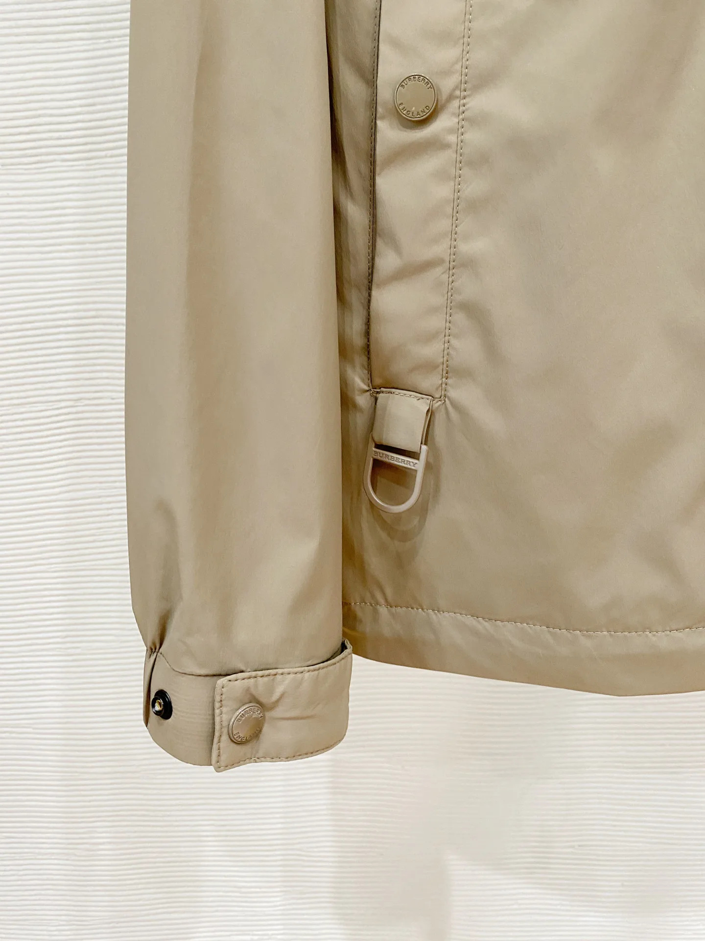 Men's Jackets And Down Jackets BURBERRY 17993473