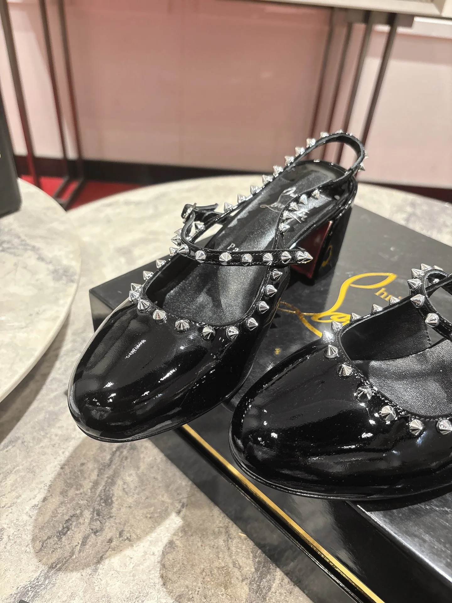 Women's Heels CHRISTIAN LOUBOUTIN 16831028