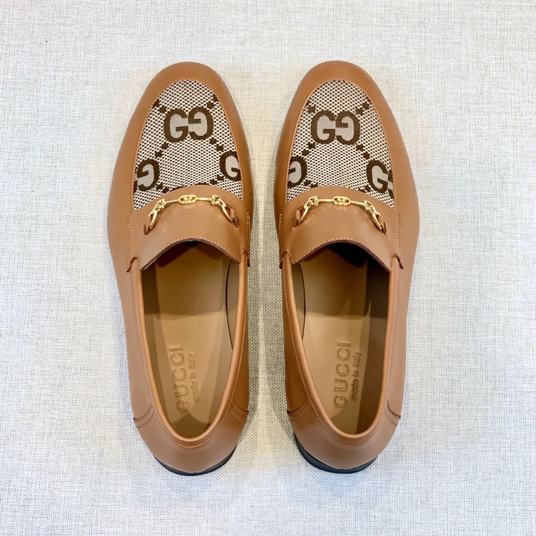 Men's Loafers And Dress Shoes GUCCI 17955379