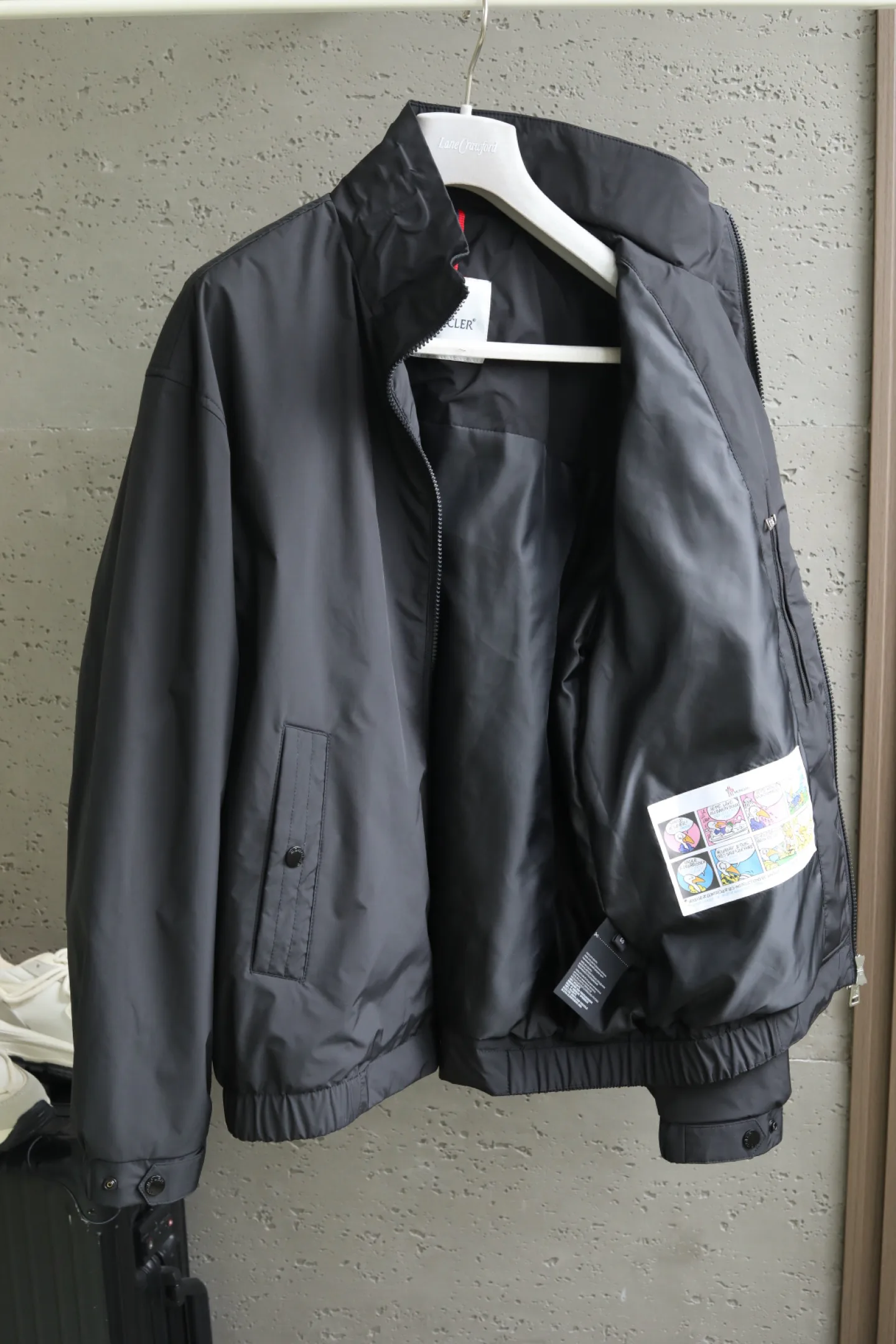 Men's Jackets And Down Jackets MONCLER 18109223