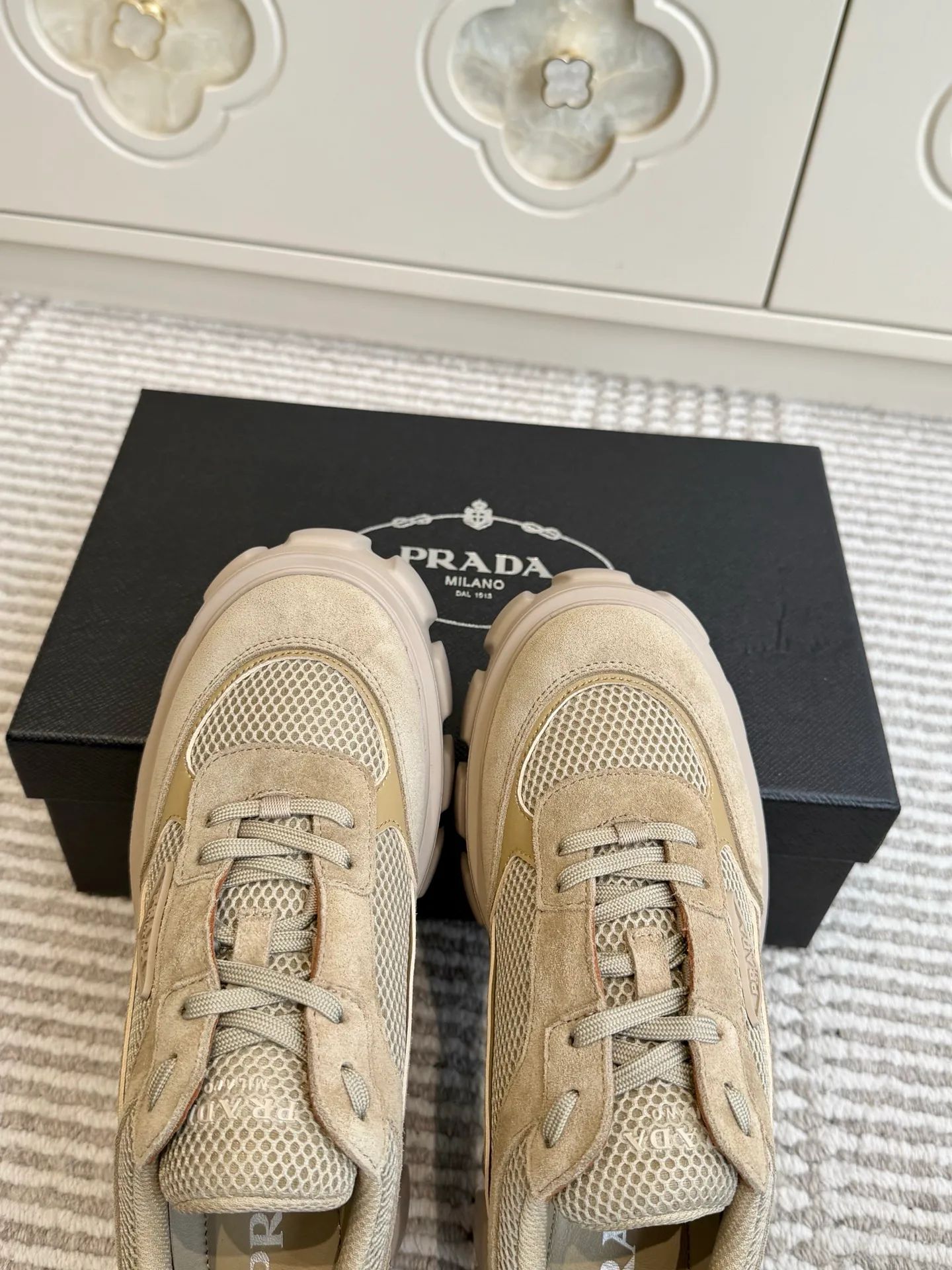 Women's Sneakers PRADA 18261278