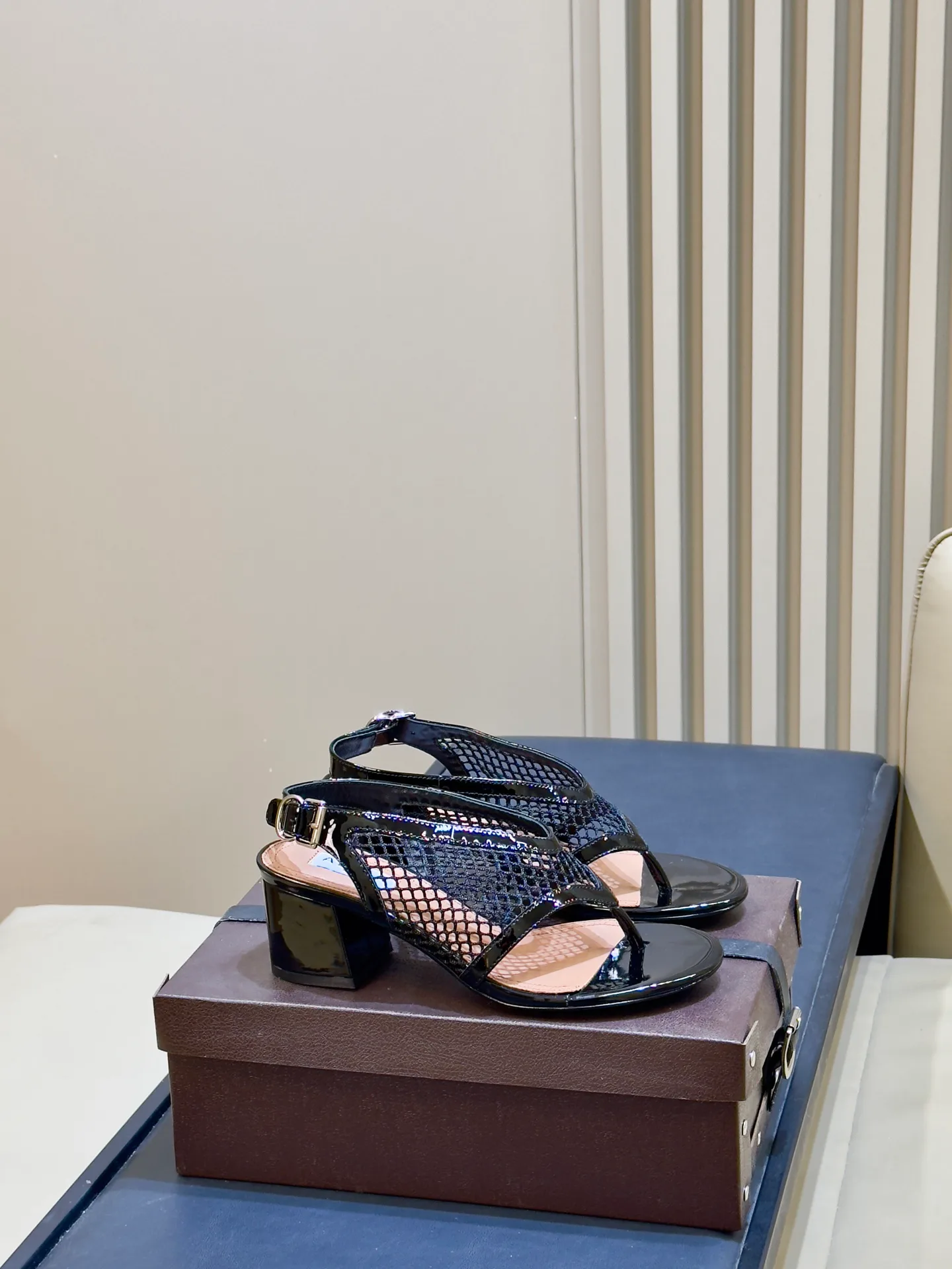 Women's Open-Toe Sandals ALAIA 18073475