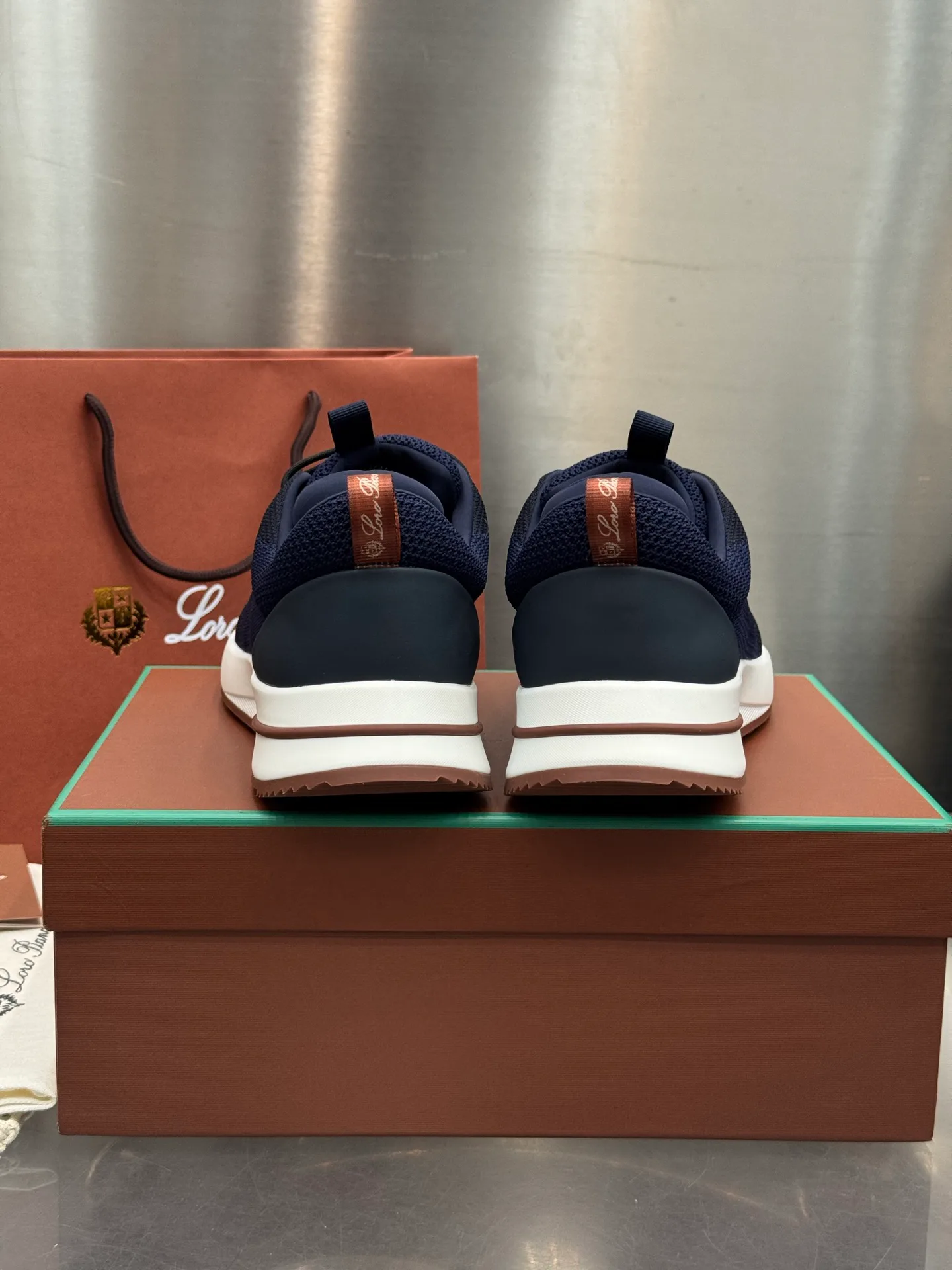 Men's Sneakers LORO PIANA 18202676