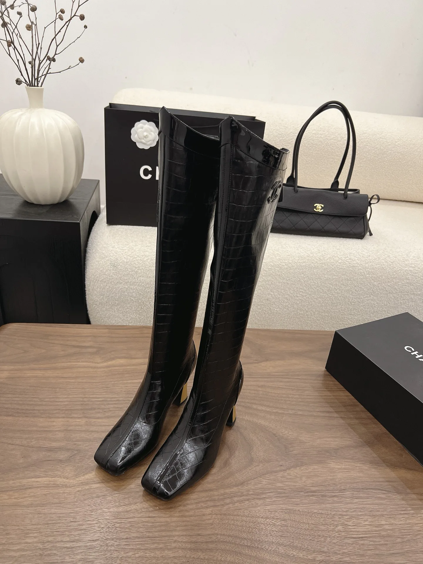 Women's Boots CHANEL 17349804