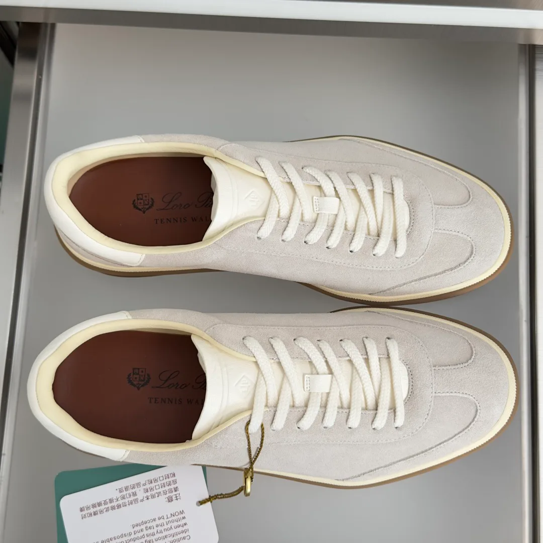 Women's Sneakers LORO PIANA 17879676