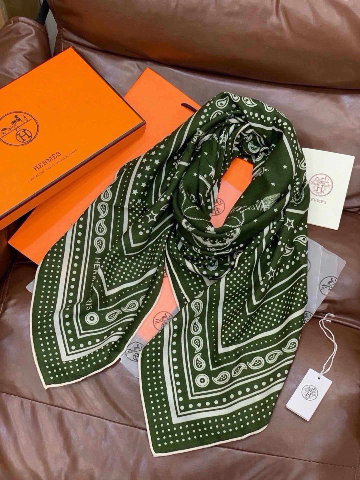 Scarves HERMES 17543169
